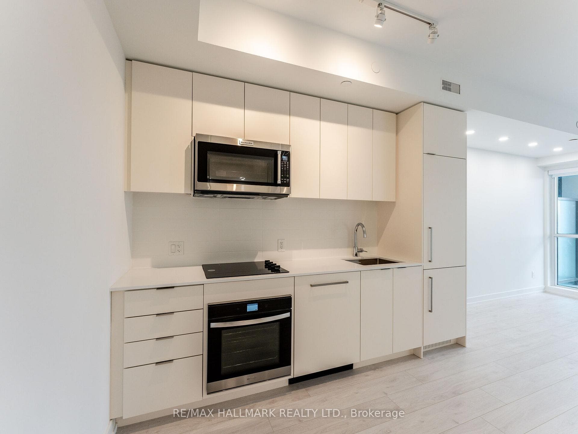 181 Sheppard Avenue Unit 523 photo 17