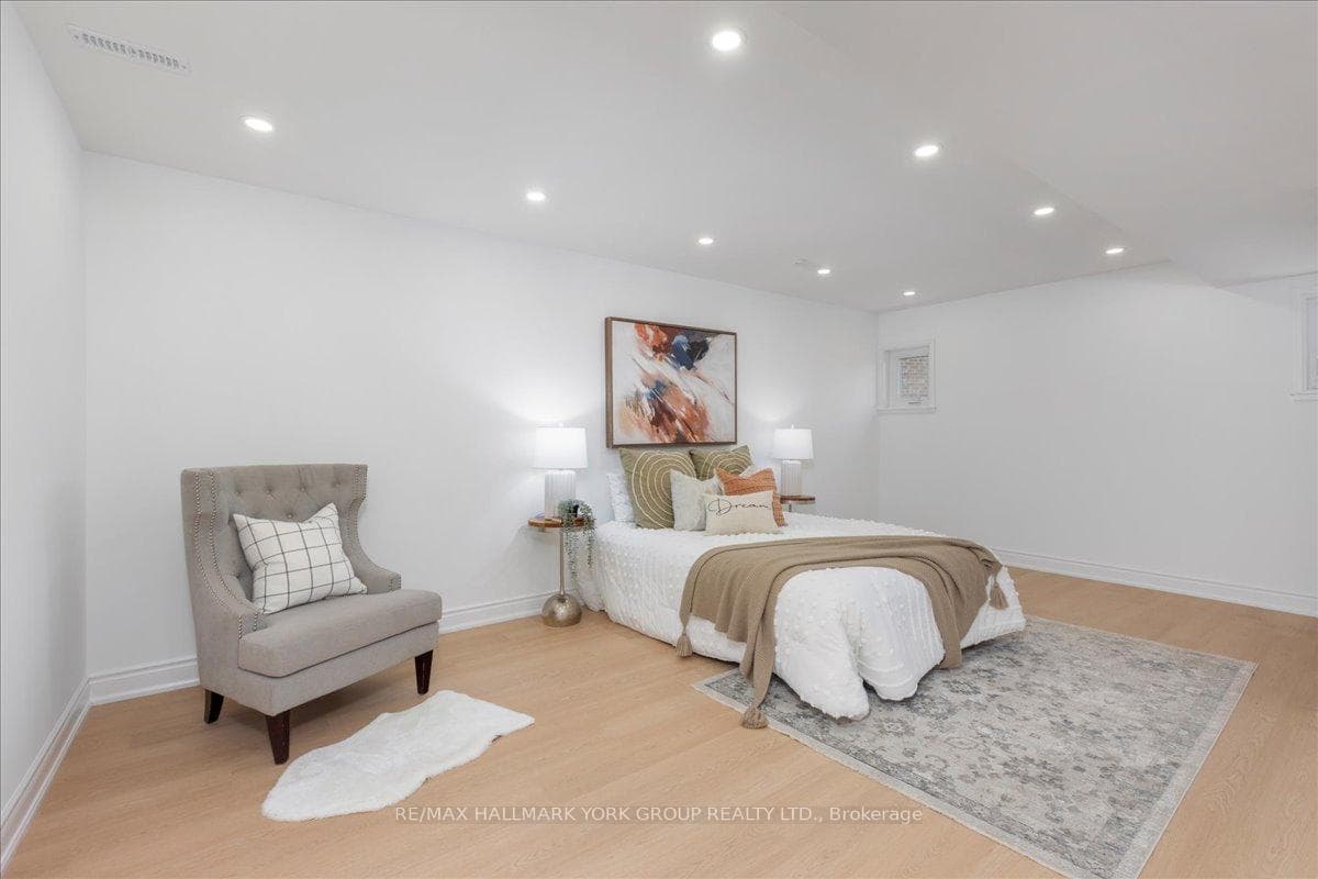 14 Aynsley Place photo 35
