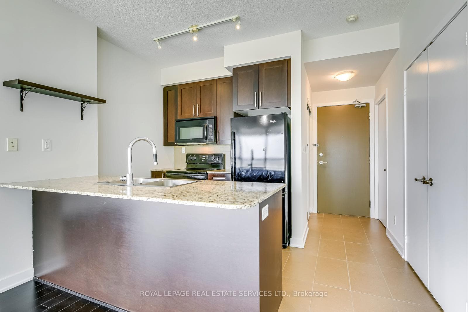 4065 Brickstone Mews Unit 903 photo 6