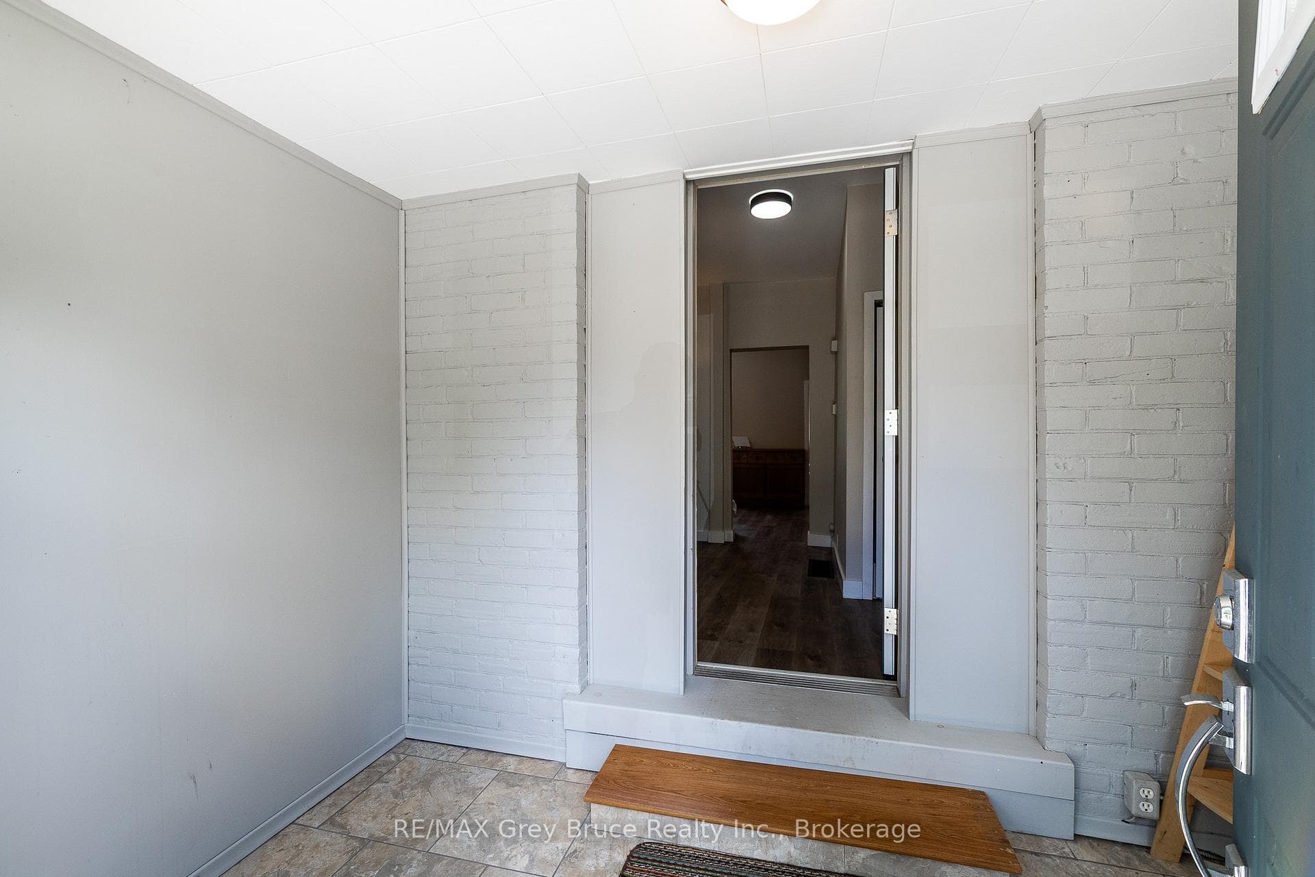 177 2nd Avenue photo 25