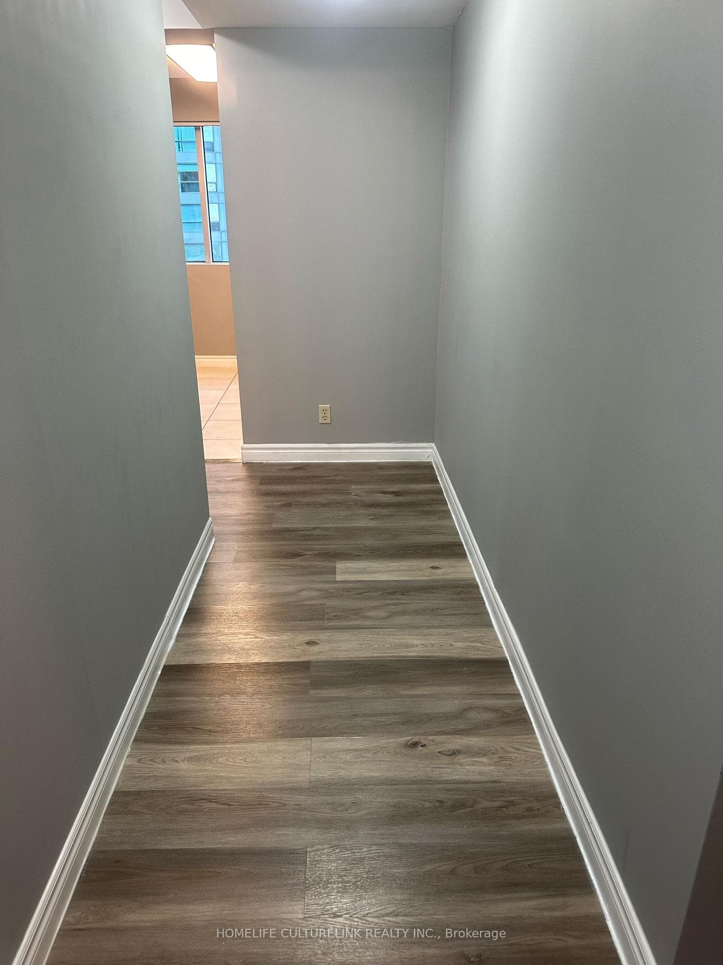 10 Queens Quay Unit 1512 photo 4