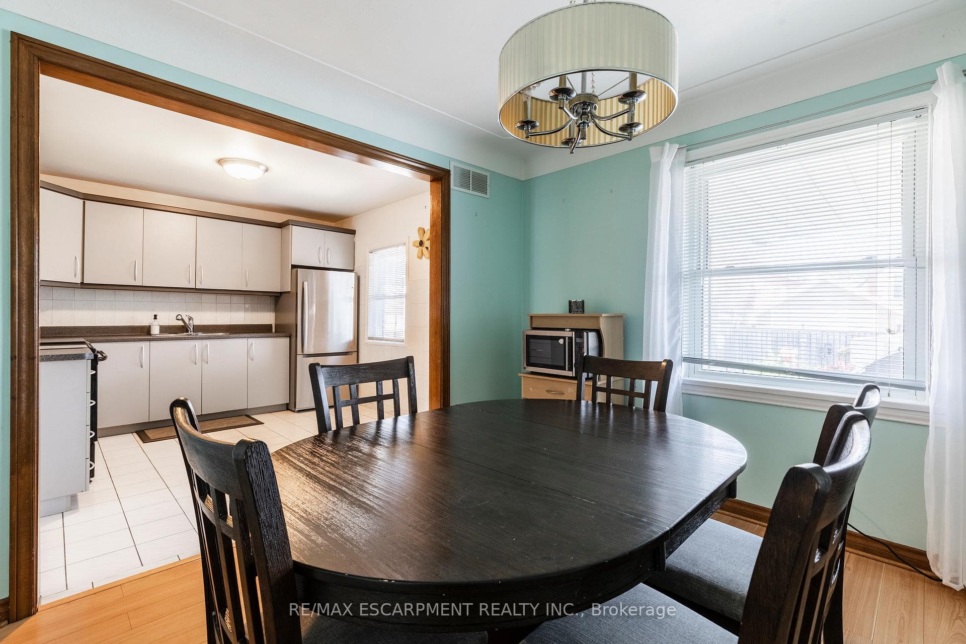 118 JULIAN Avenue photo 14
