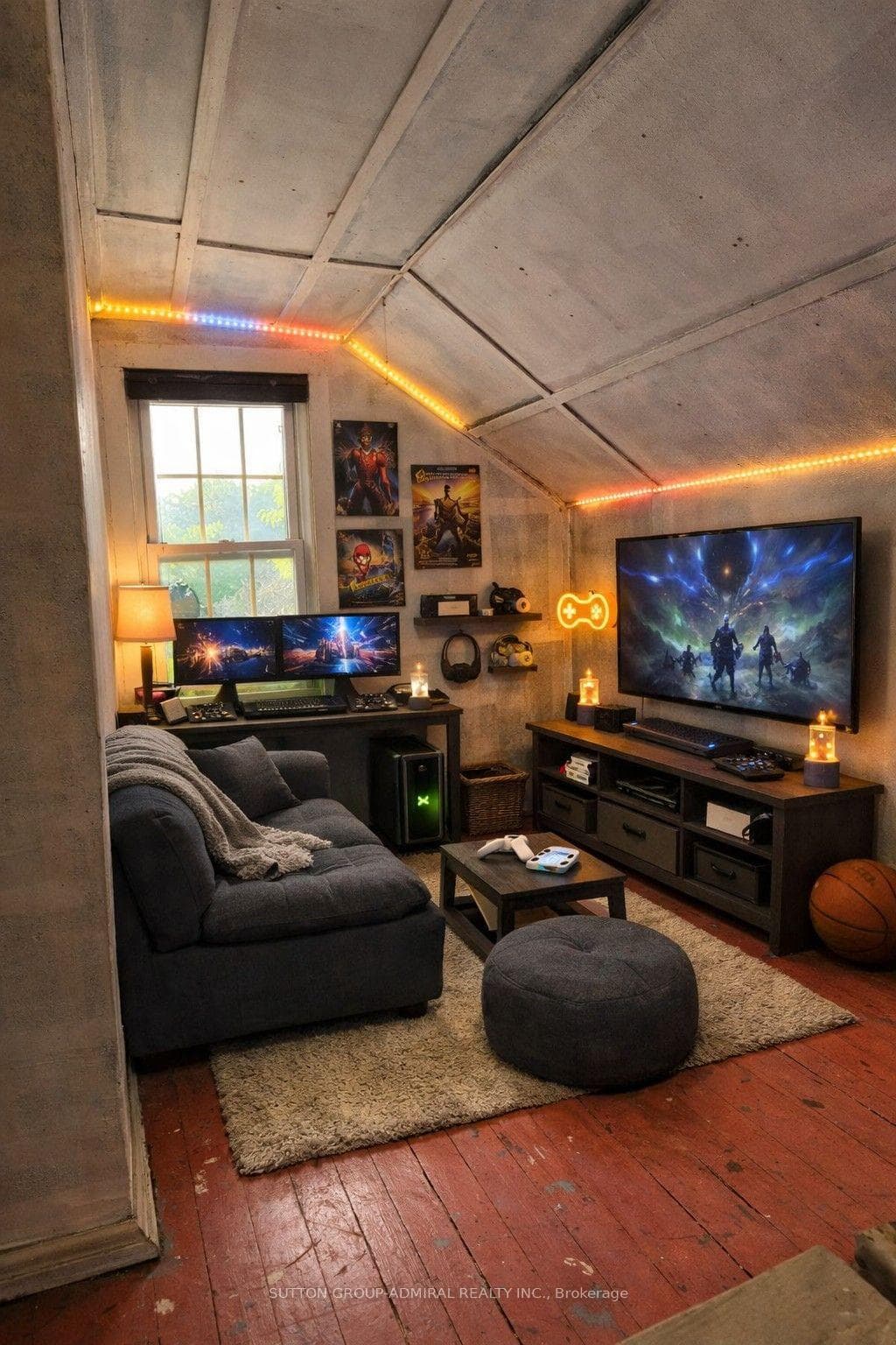 loft ,staged