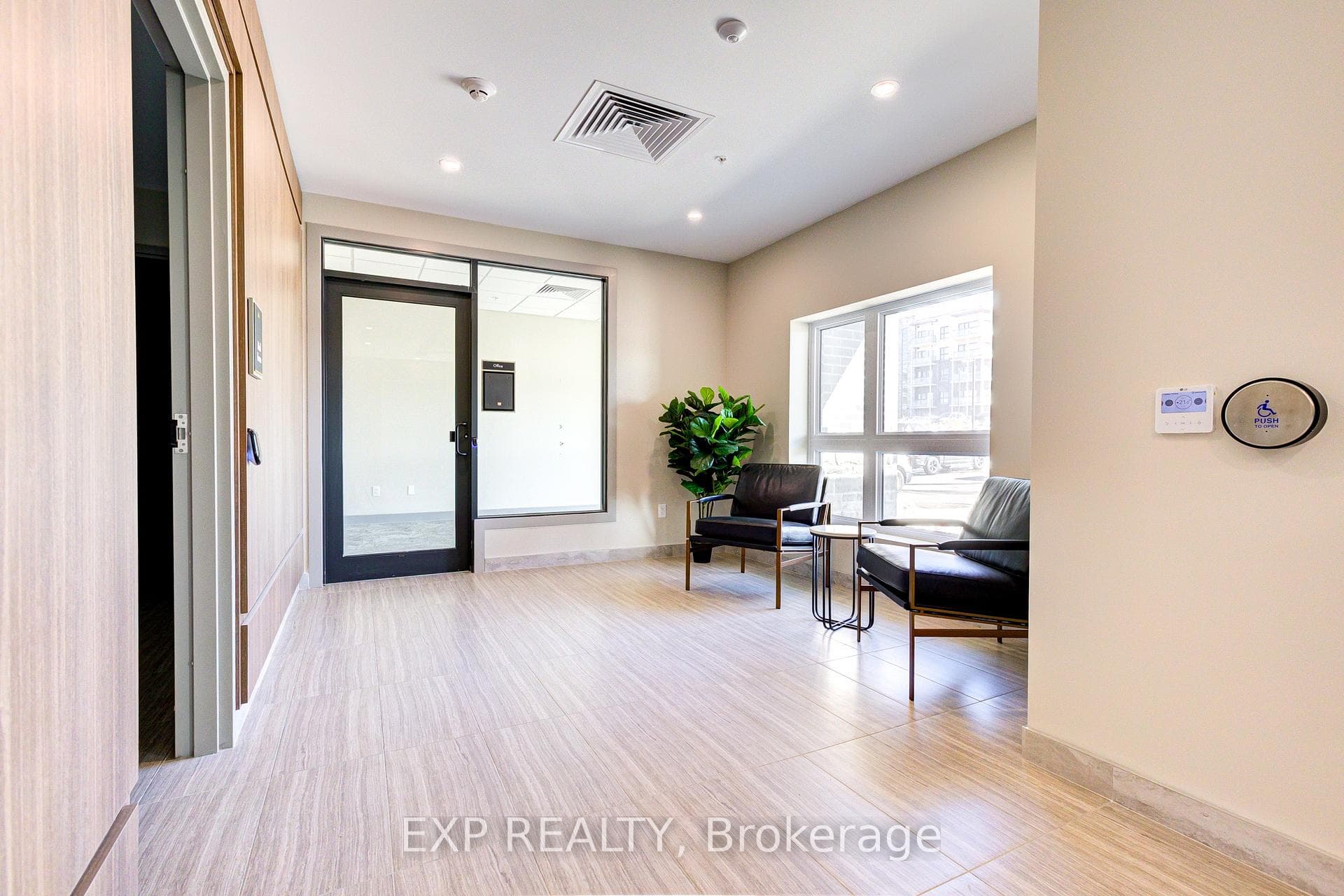 1000 Lackner Place Unit 202 photo 10
