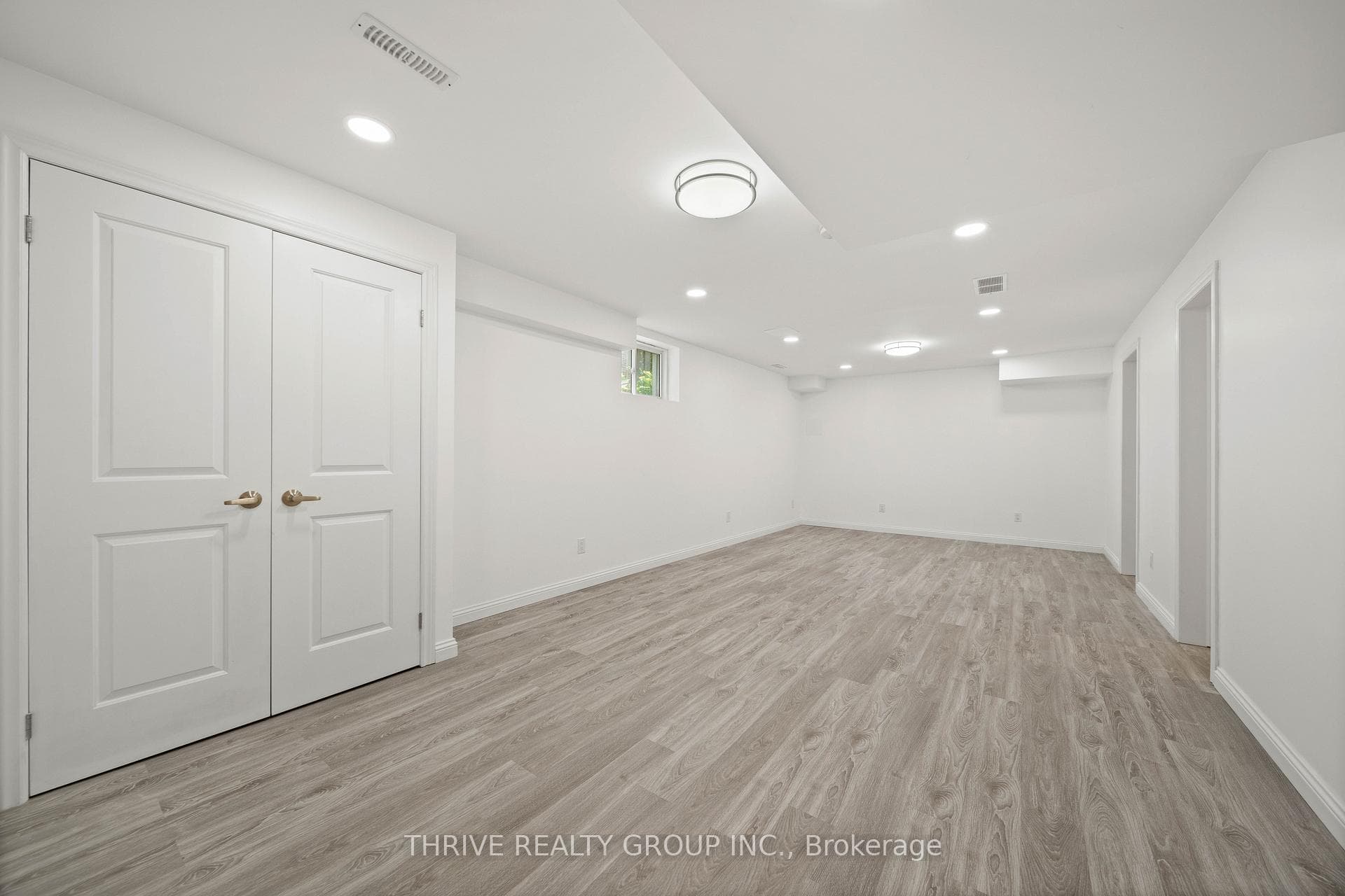 665 Tennent Avenue photo 33
