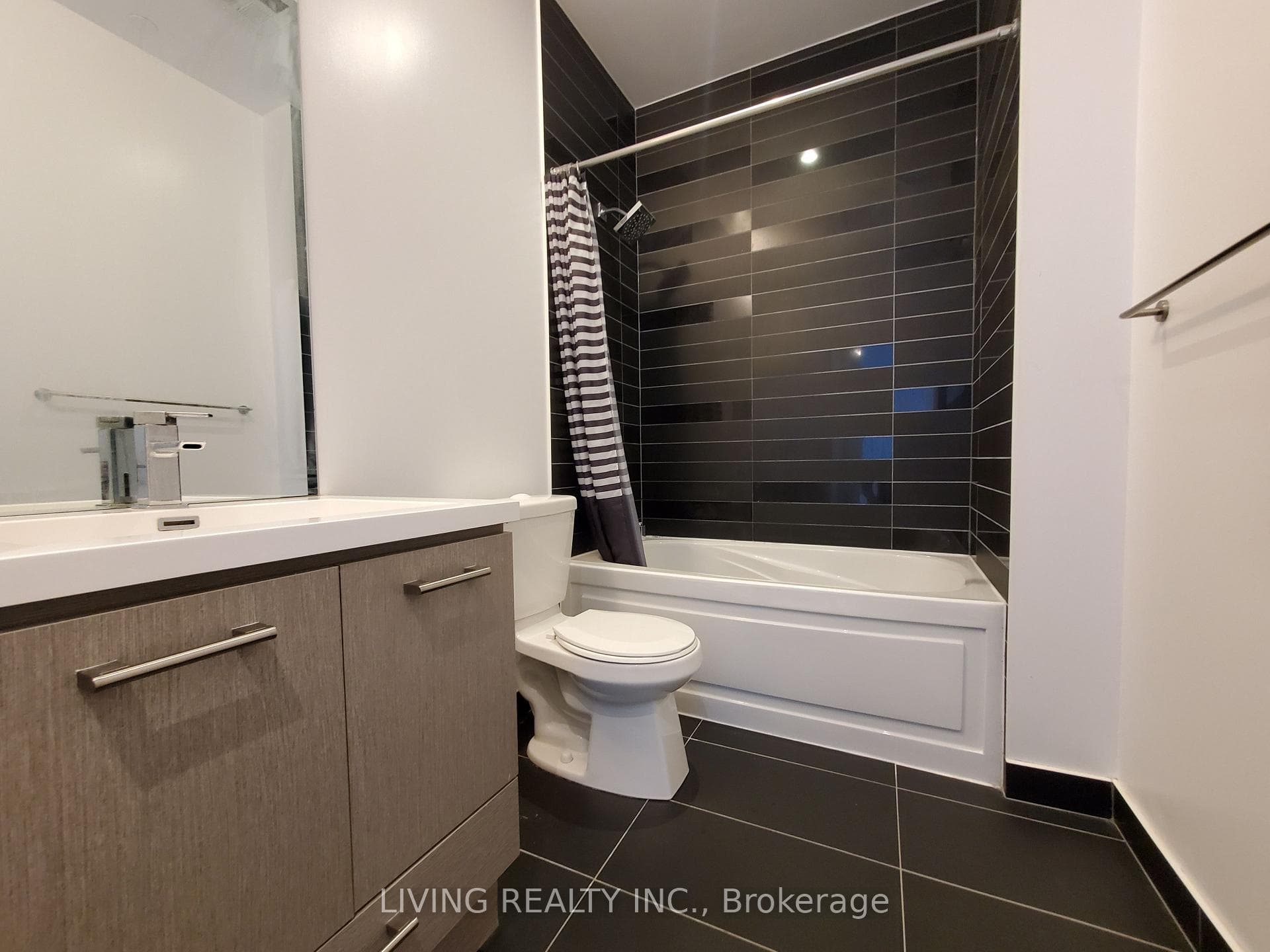 87 Peter Street Unit Ph206 photo 8