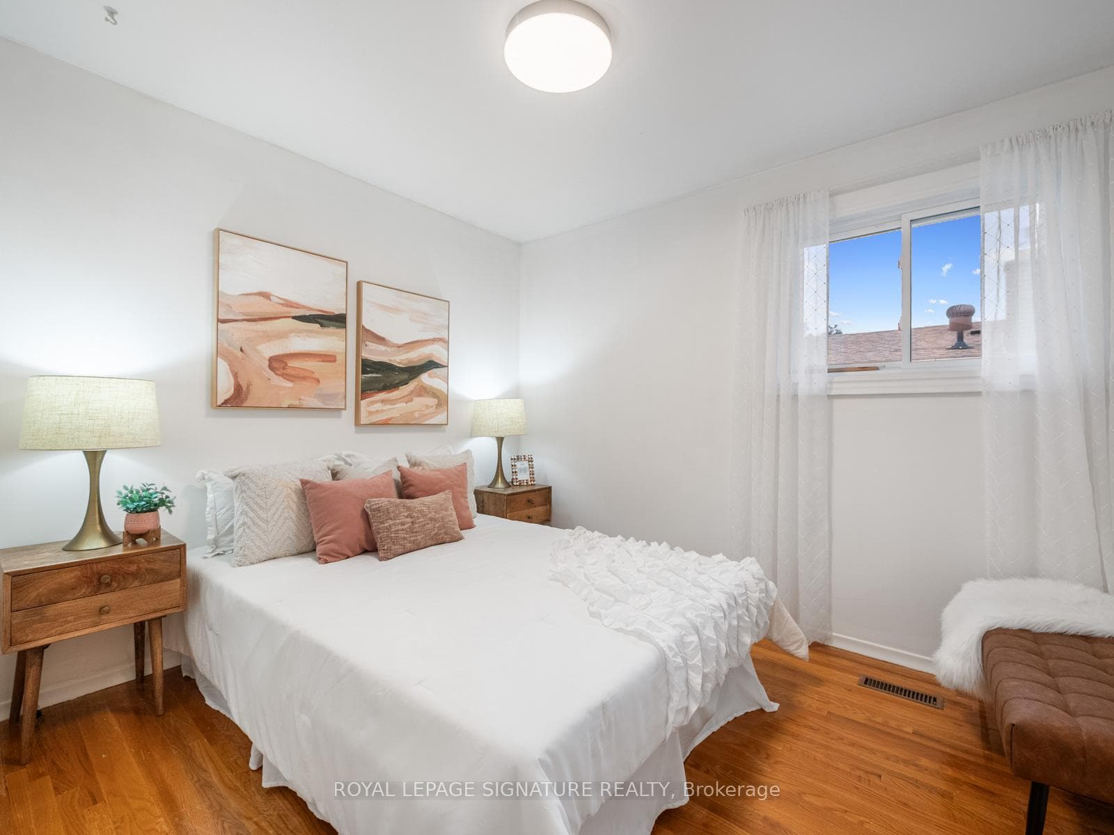 393 Lawson Road photo 20
