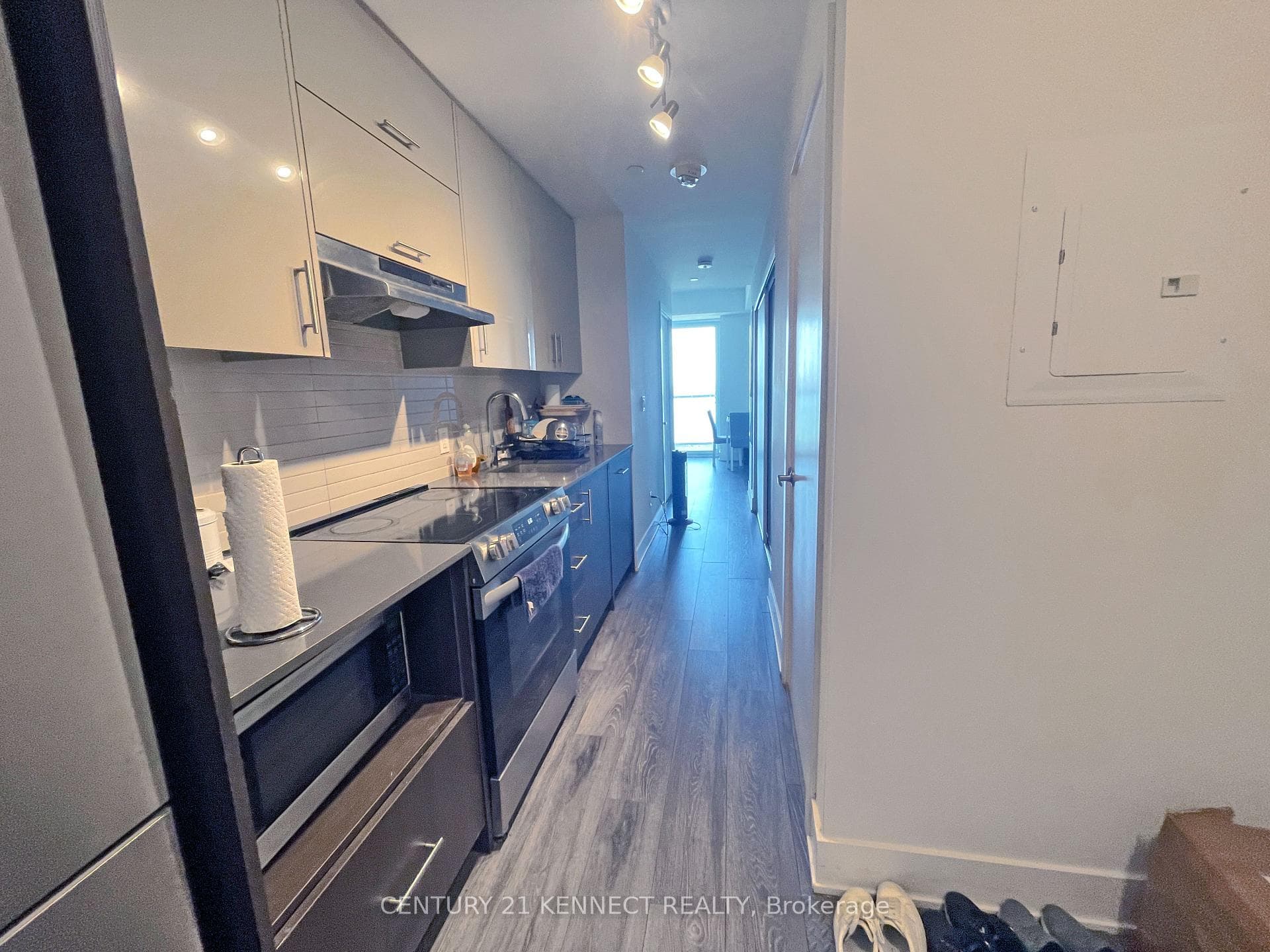188 Fairview Mall Drive Unit 1505 photo 9
