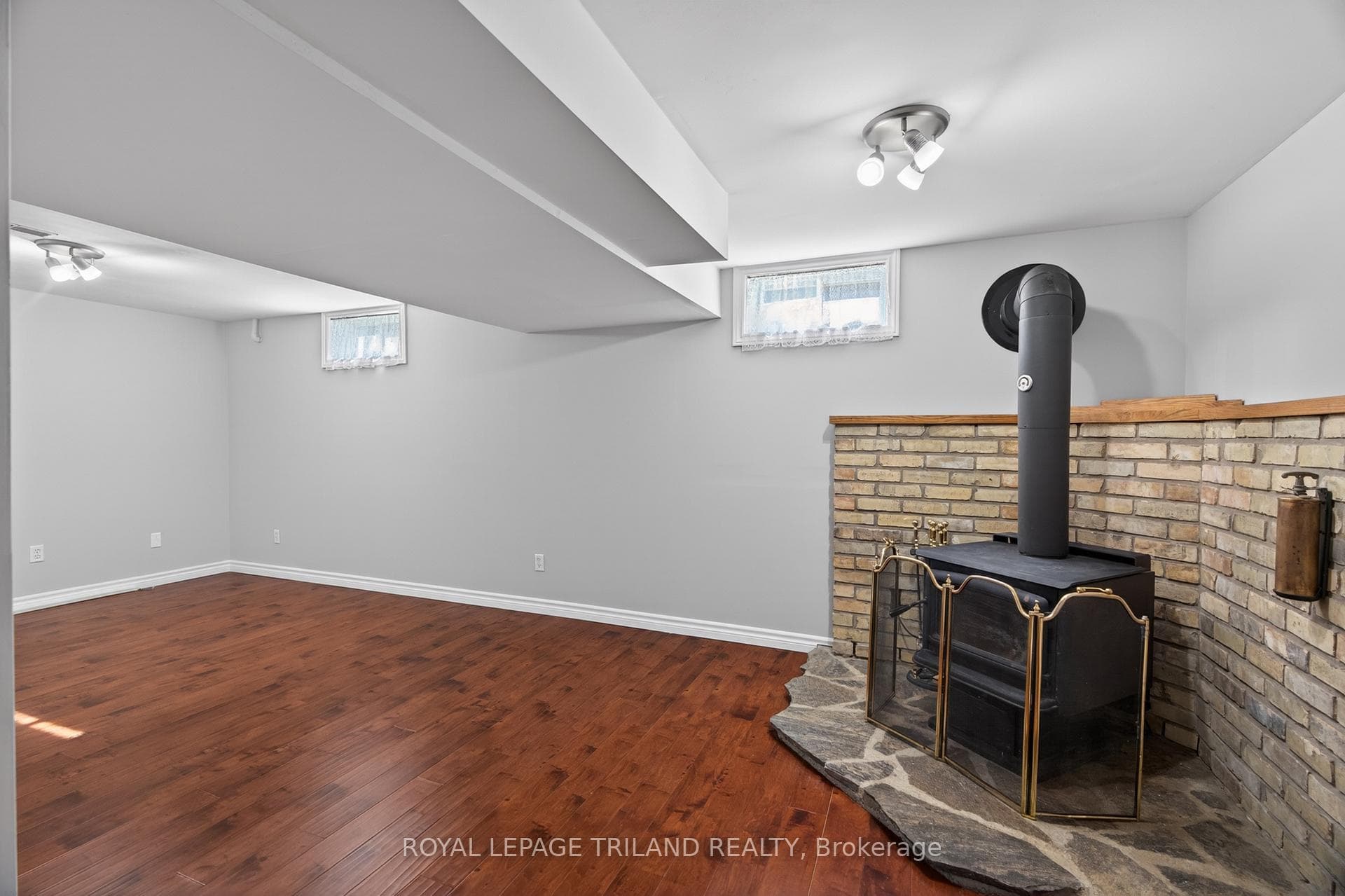 25 Pannell Lane photo 28