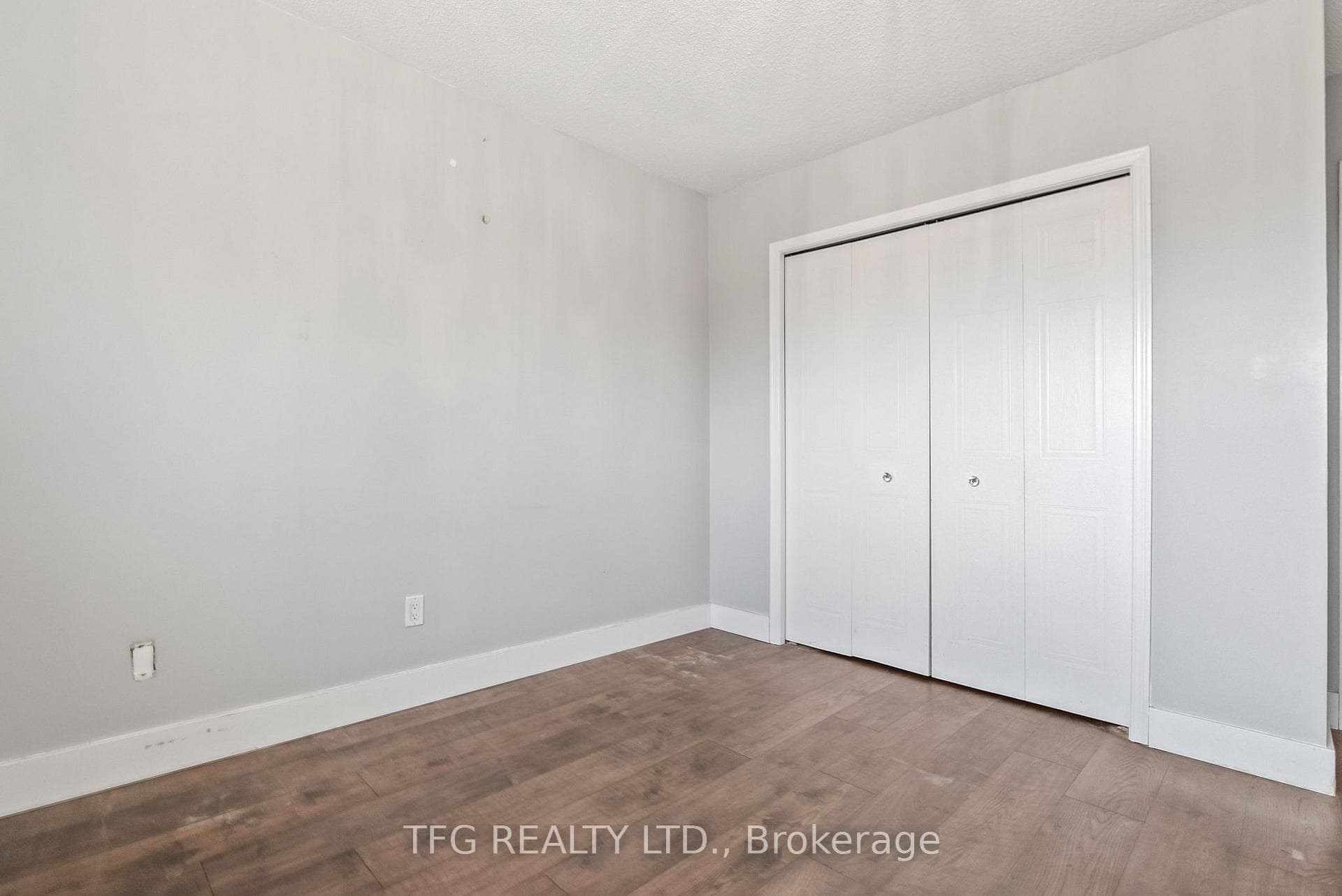 79 Bassett Boulevard photo 13