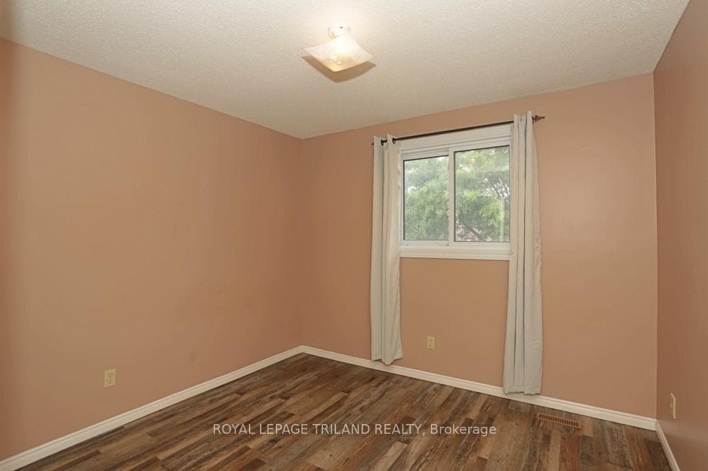 131 Bonaventure Drive Unit 2 photo 15