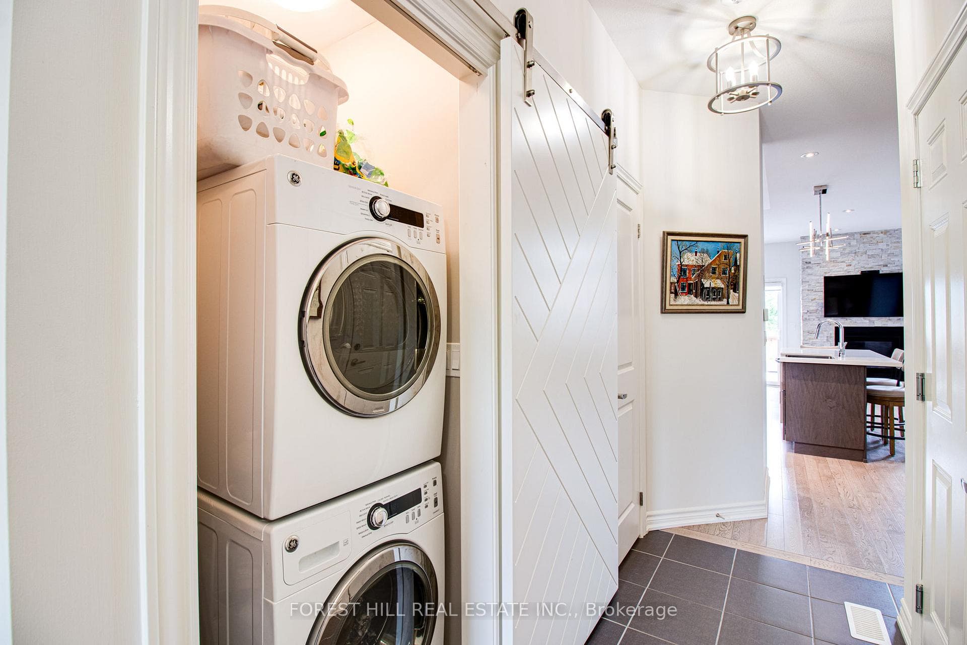 17 Gregory Avenue photo 5