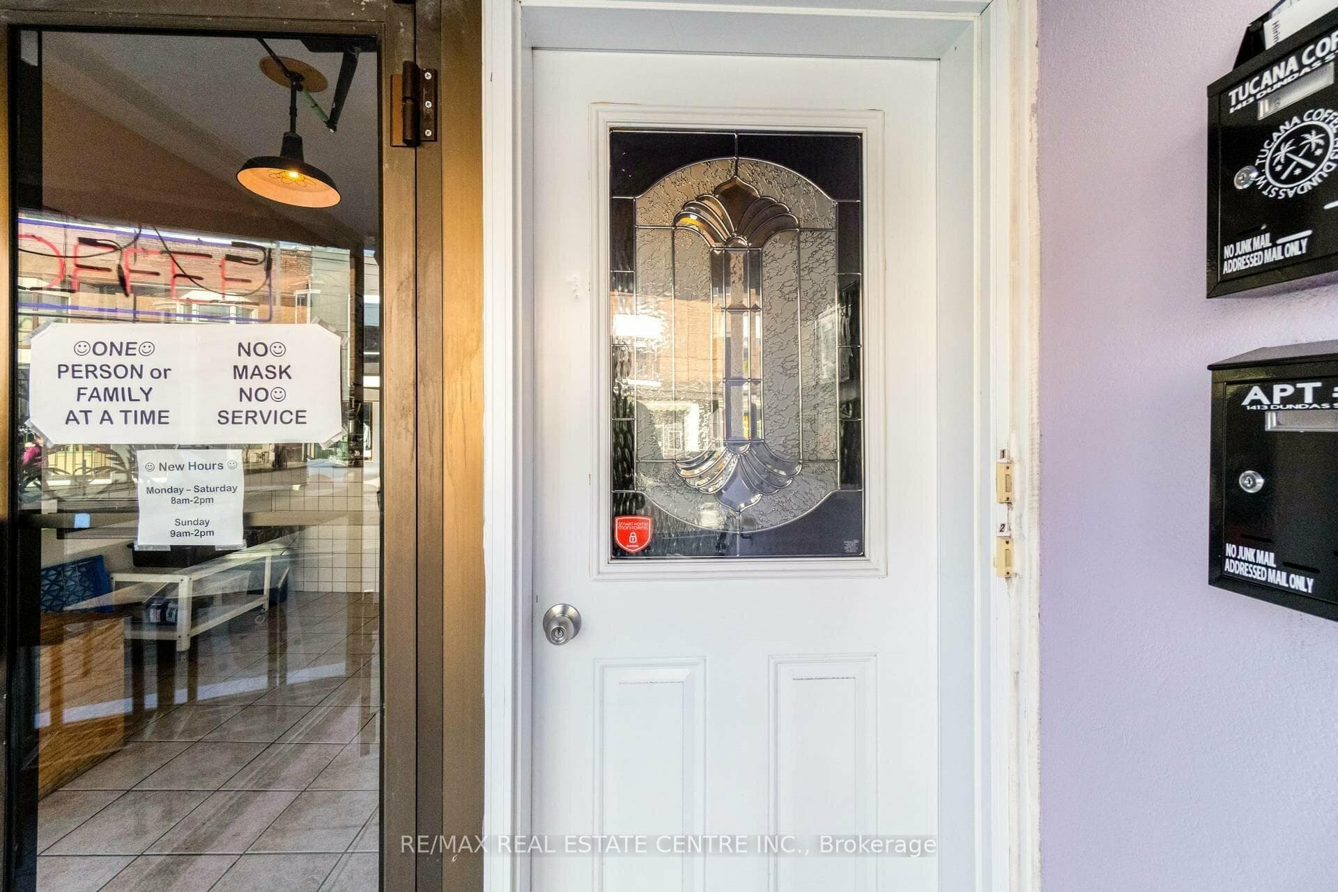 1413 Dundas Street Unit #2 photo 4