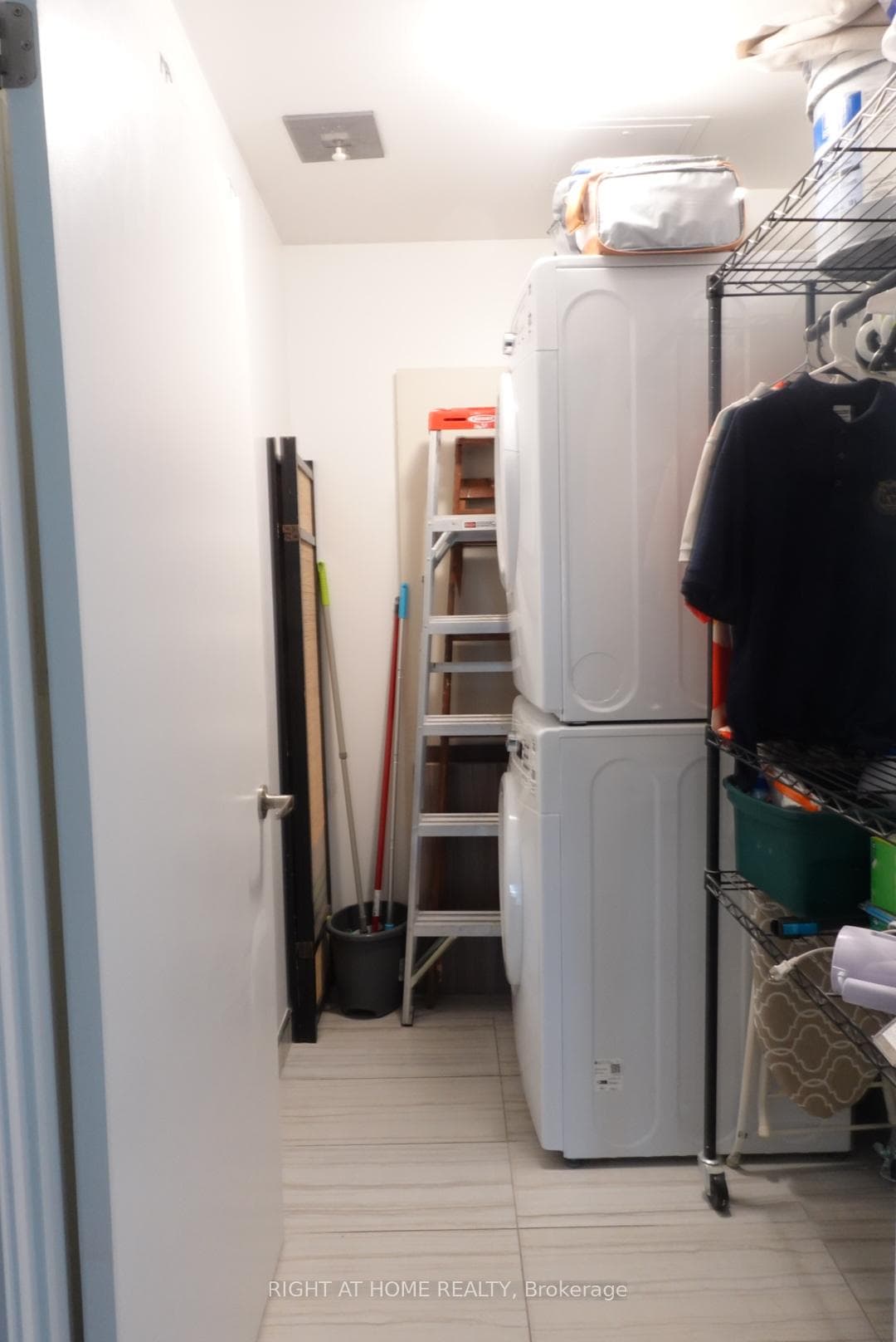 8 Ann Street Unit 1101 photo 24