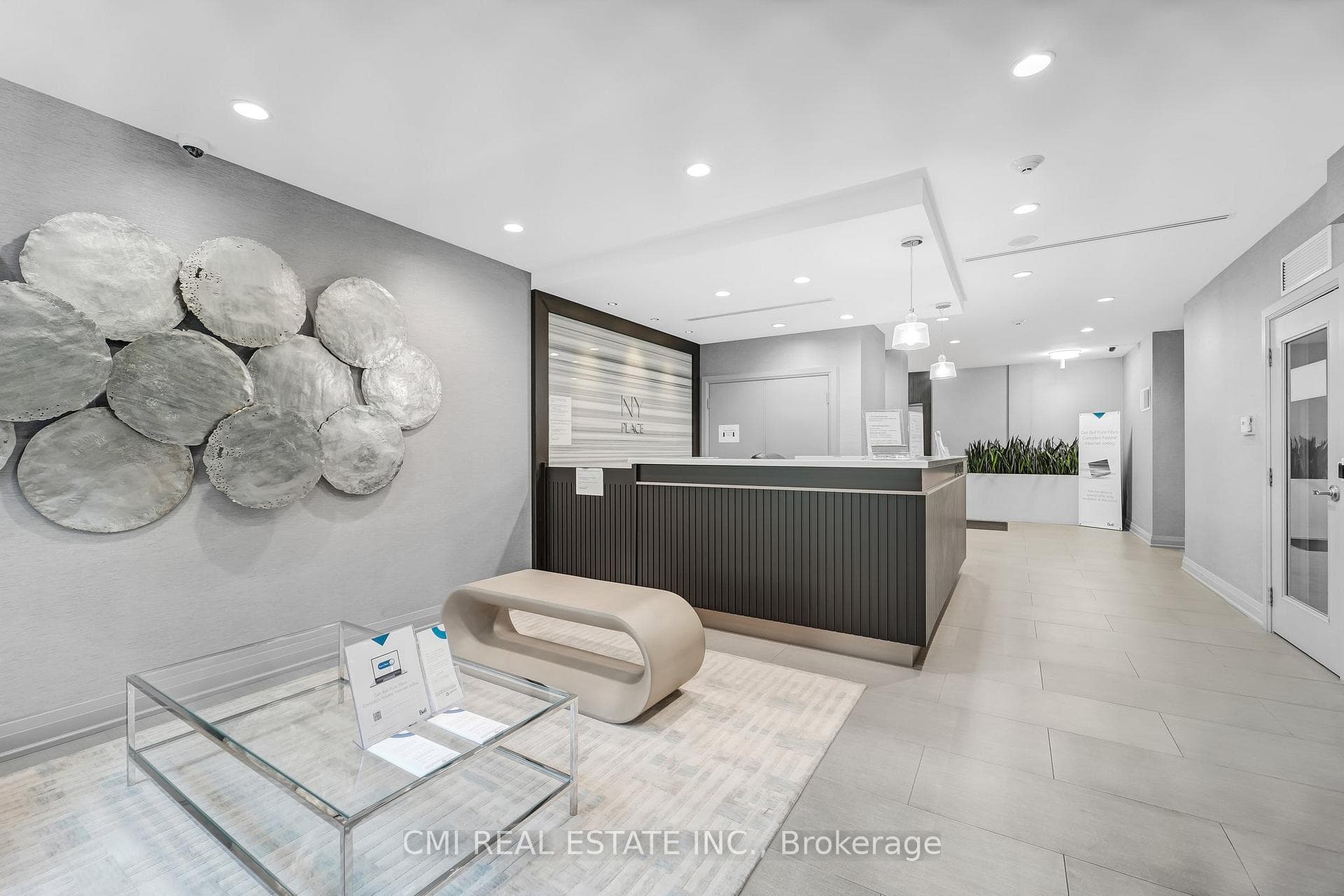 17 Kenaston Gardens Unit 509 photo 27