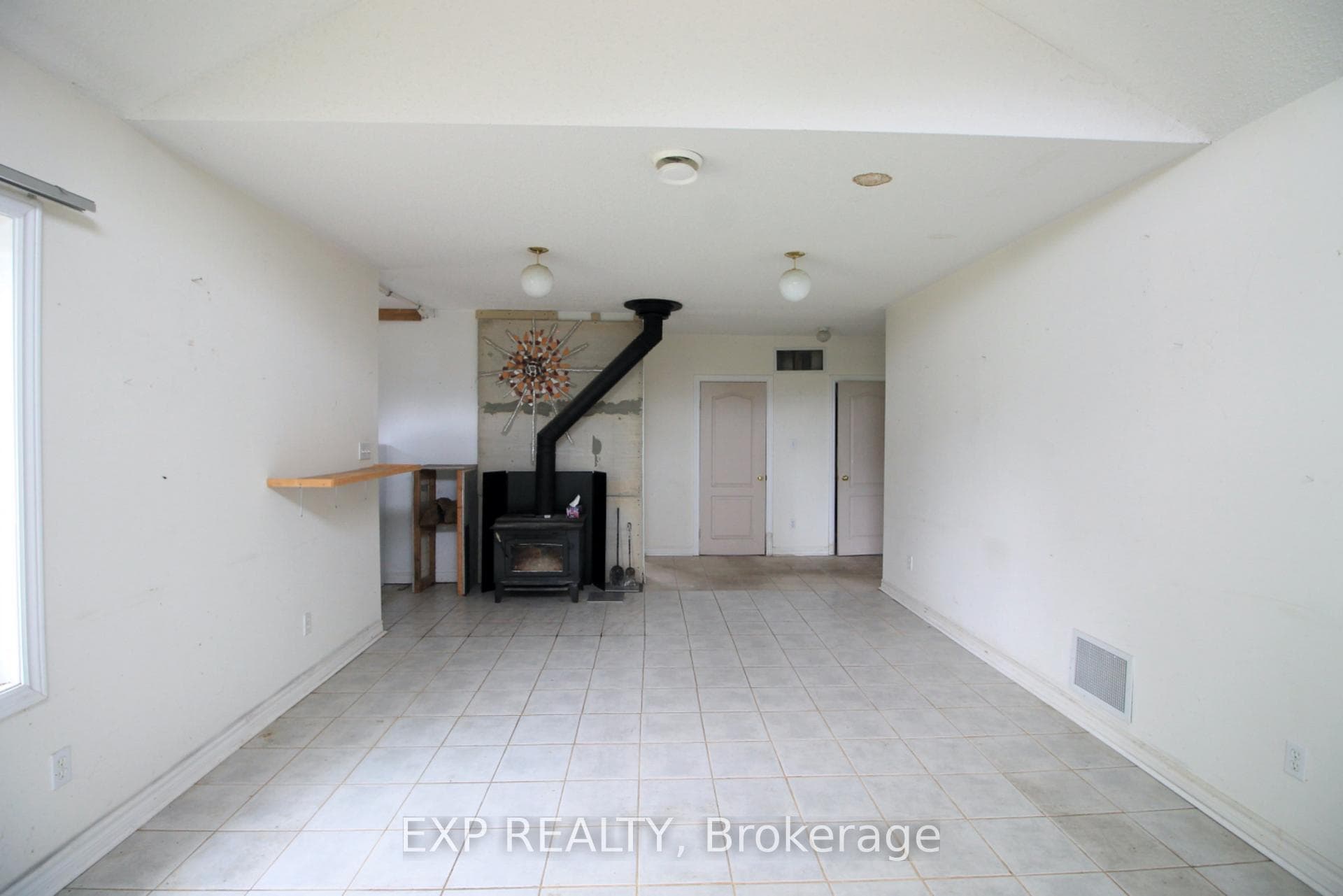 1802 Flinton Road photo 10