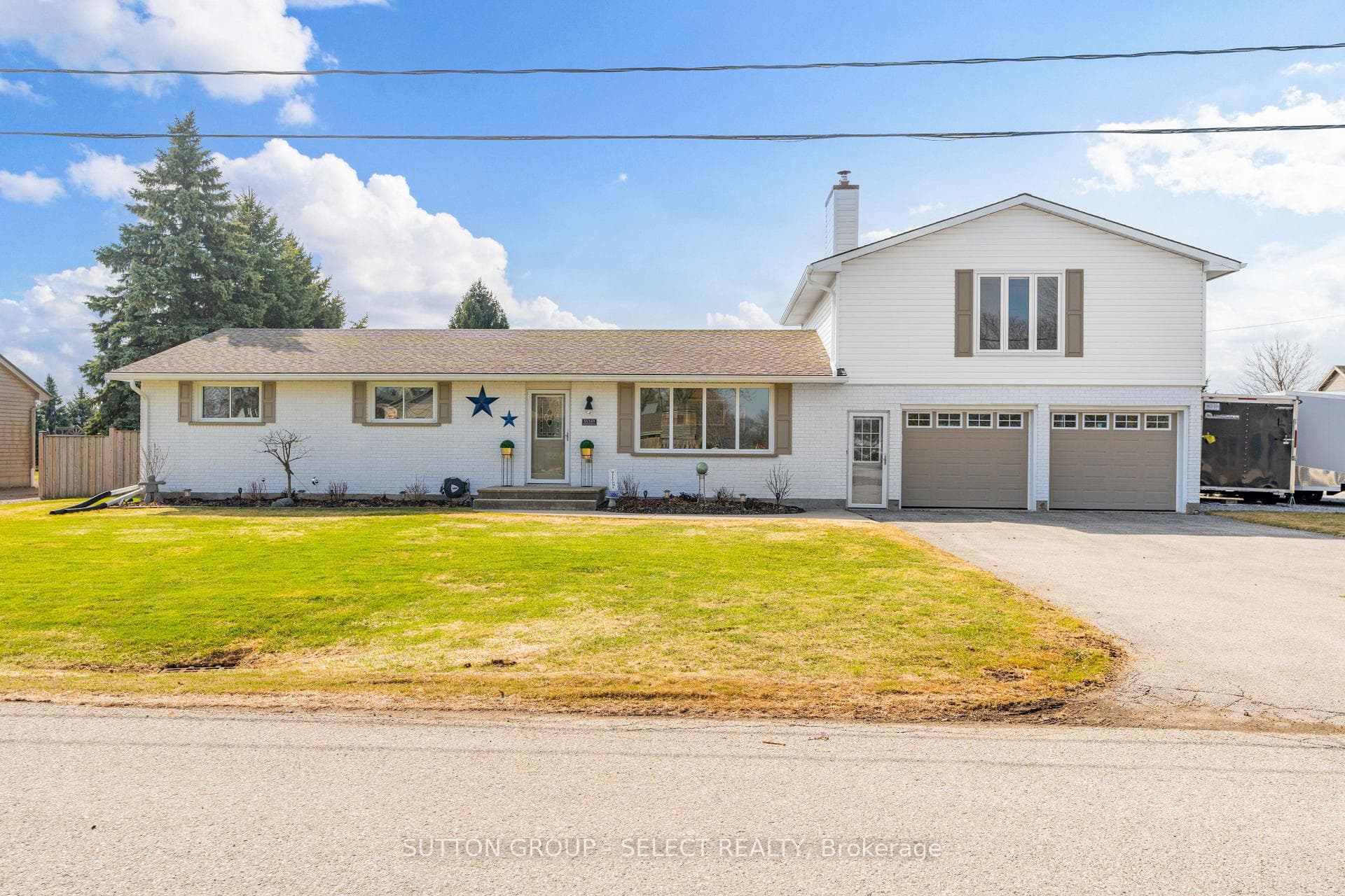 Welcome to 51169 Clinton St
