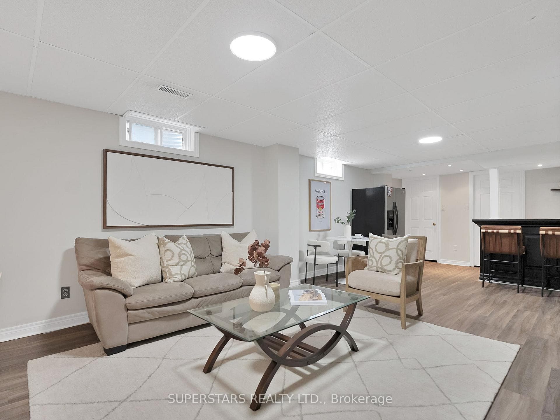 204 London Road photo 23