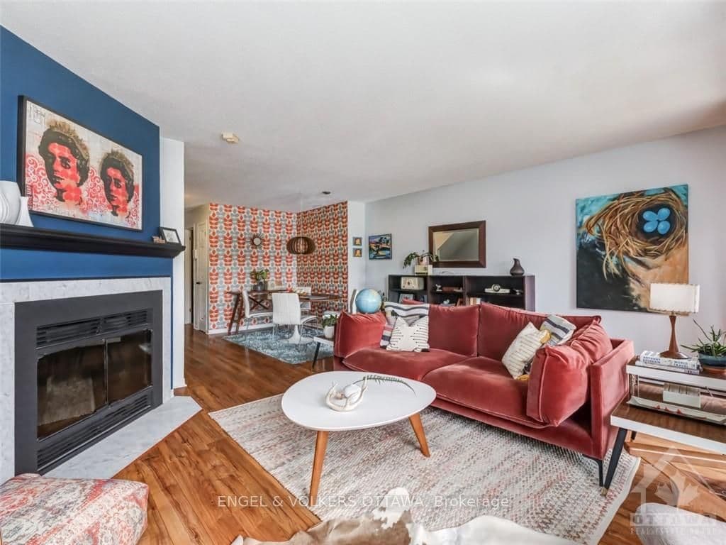 204 BRISTON photo 7