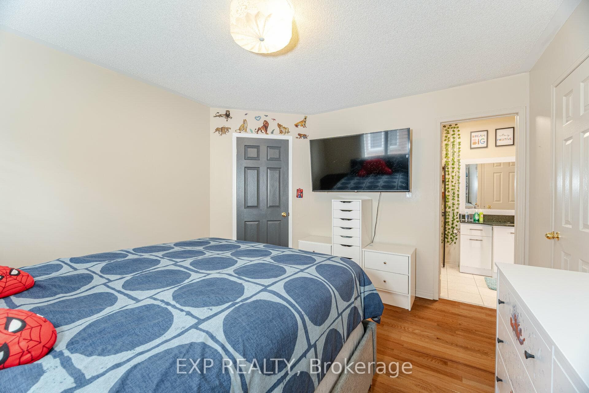 120 Fred Young Drive photo 31