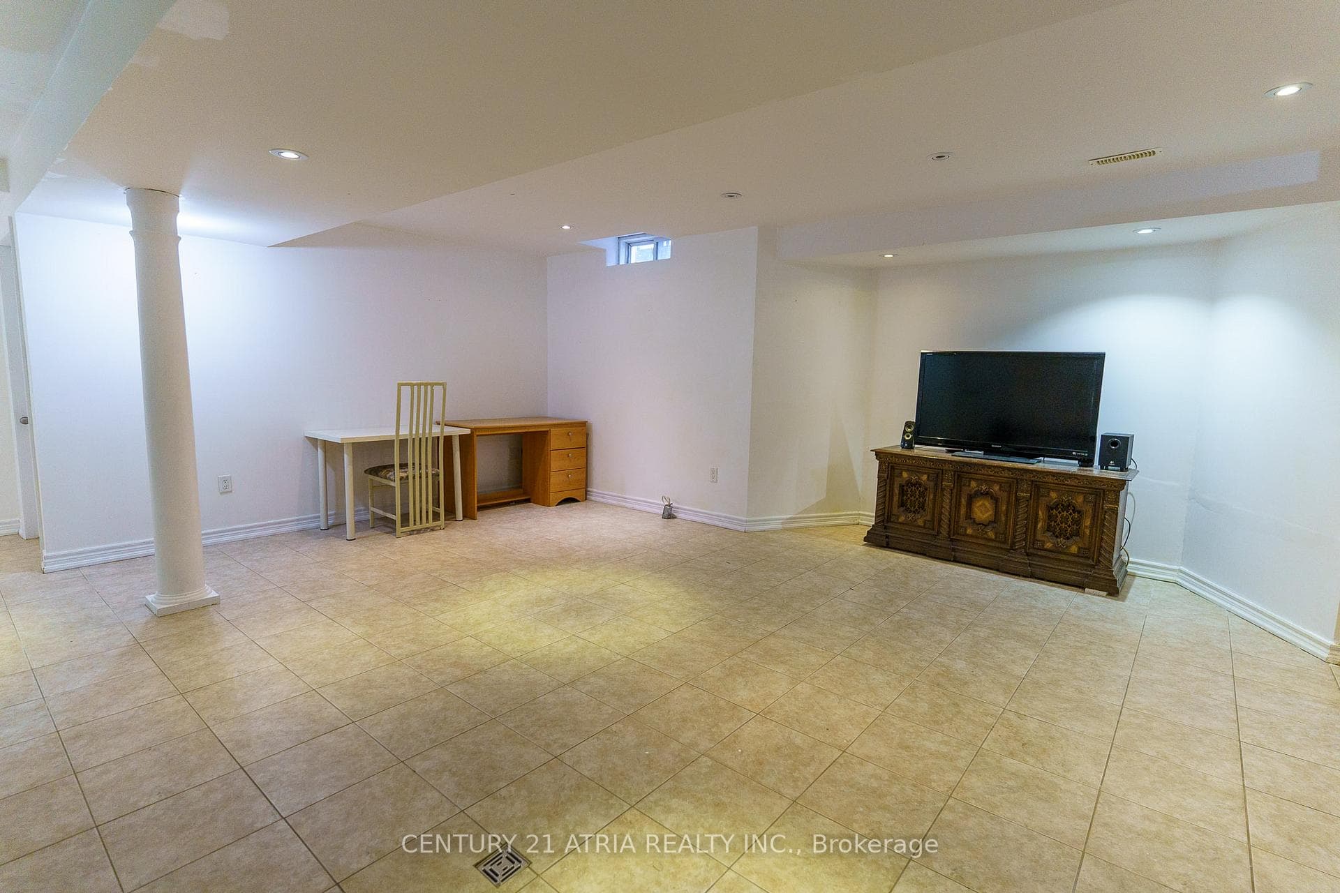 3 Village Green Drive Unit Basement photo 6