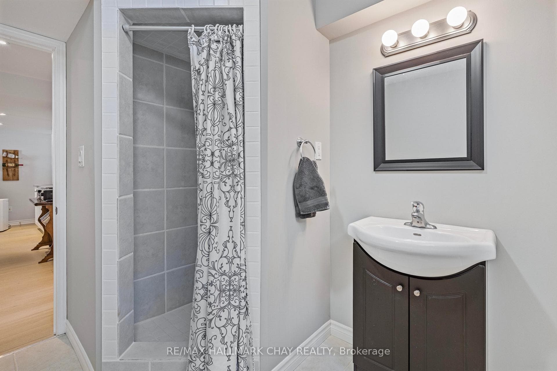 9 Tascona Court photo 27