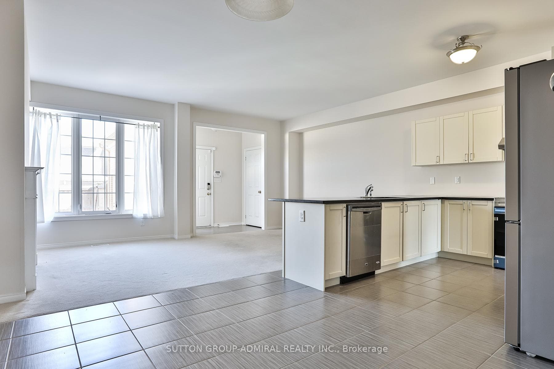 10317 Woodbine Avenue photo 25