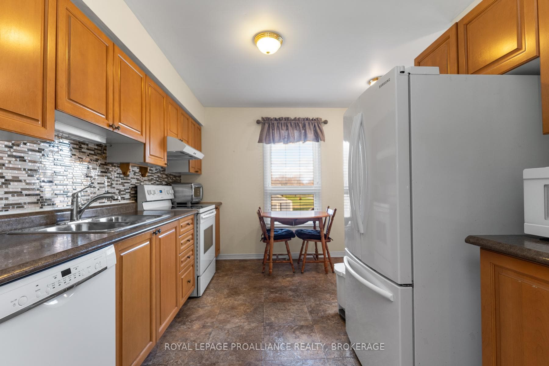 78 Rose Abbey Drive photo 9