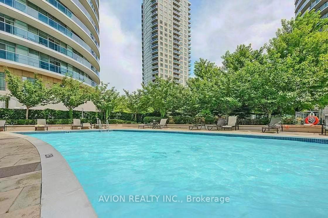 70 Absolute Avenue Unit 2905 photo 32