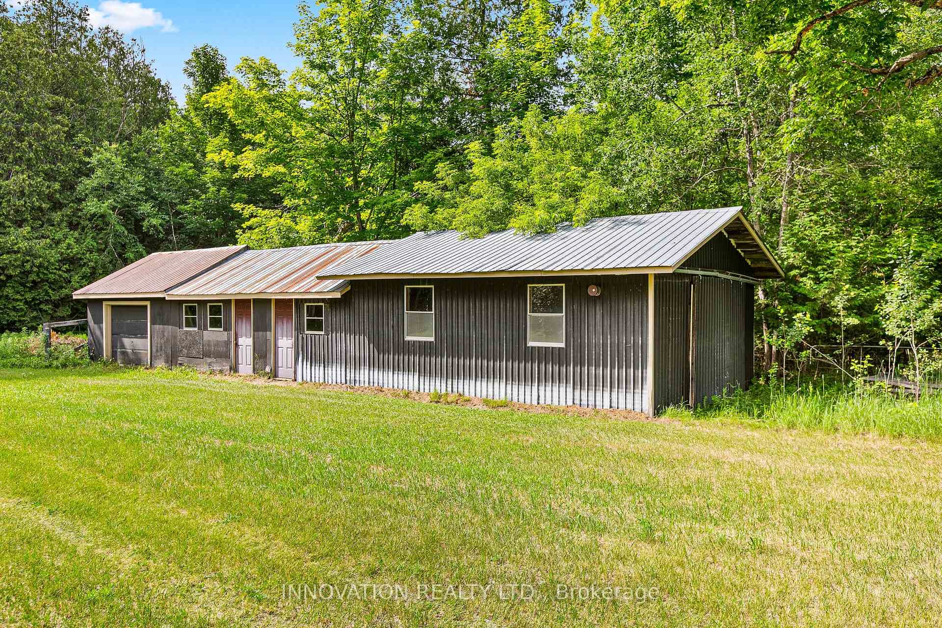 5463 Torbolton Ridge Road photo 48