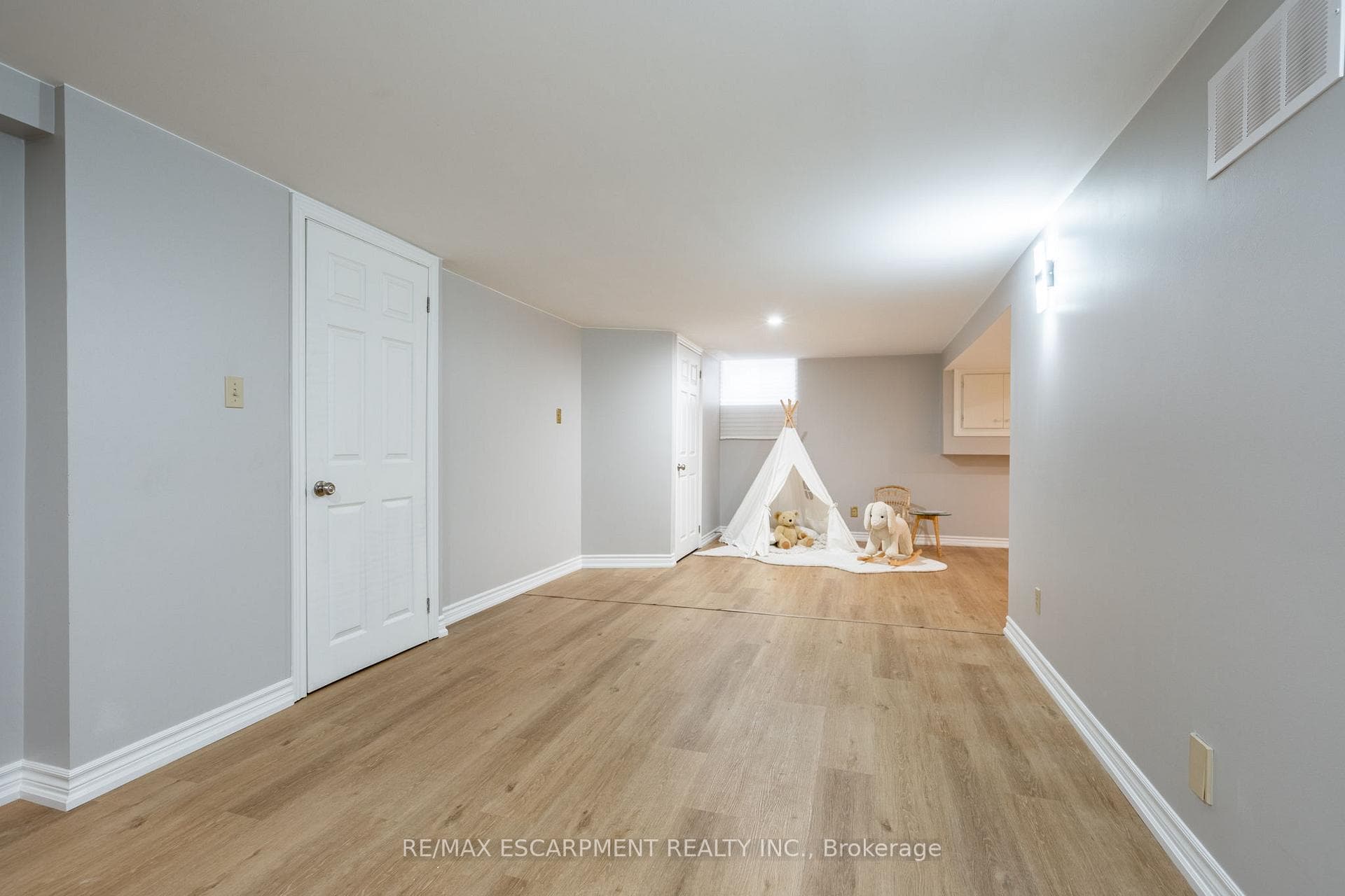 14 Lakeview Avenue photo 21