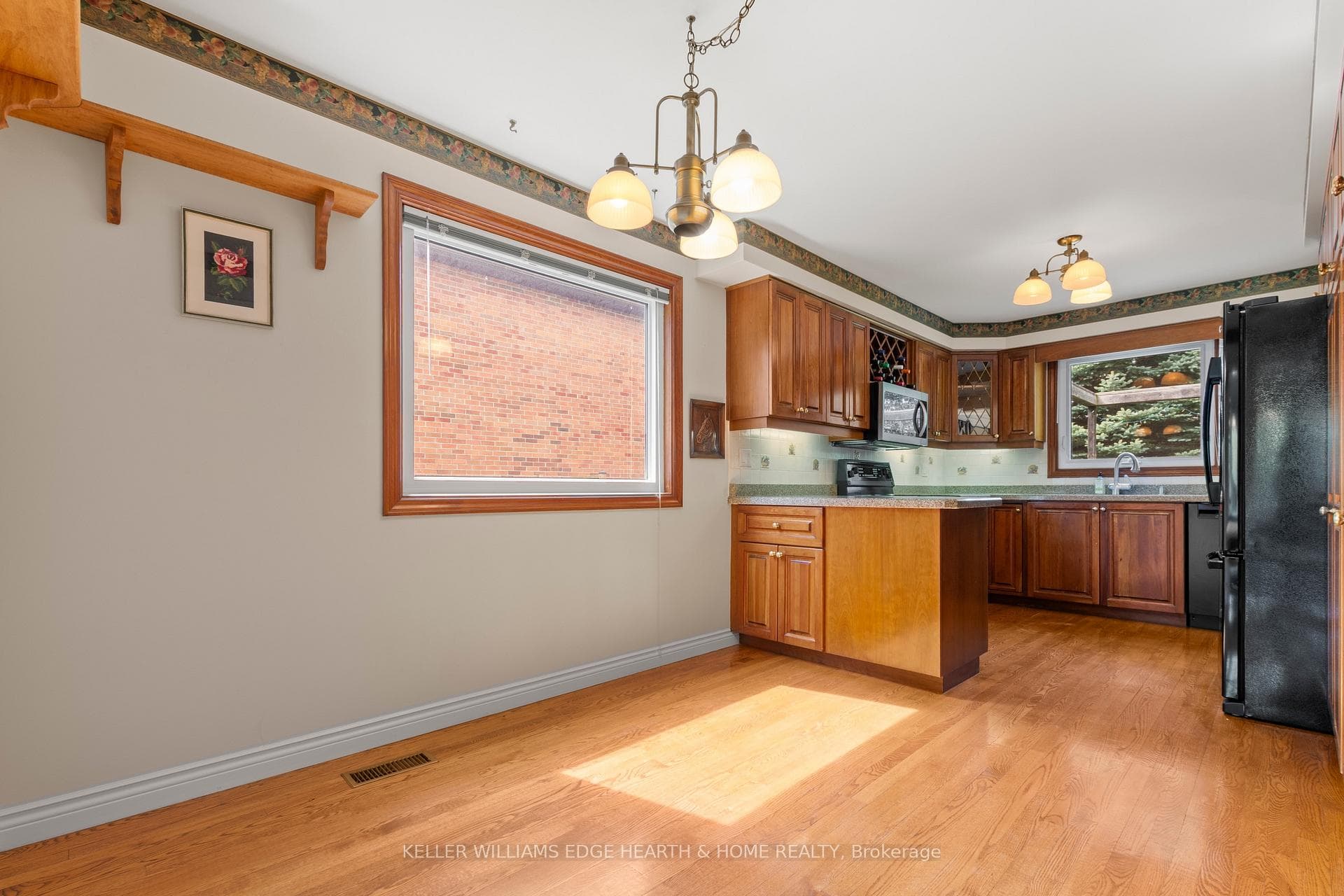 2170 Belgrave Court photo 13