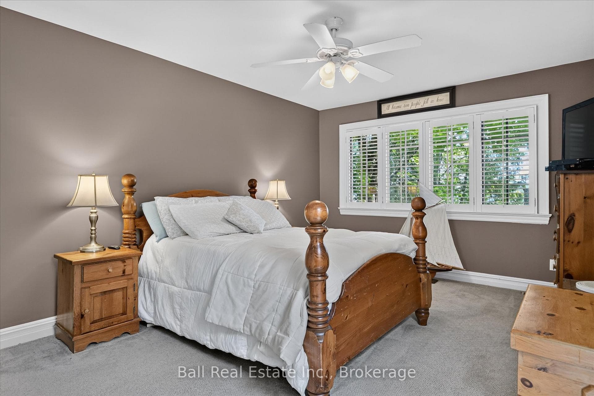 150 Hall Drive photo 18