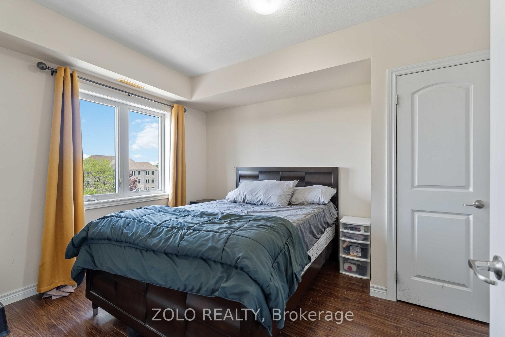 886 Golf Links Road Unit 304 photo 13