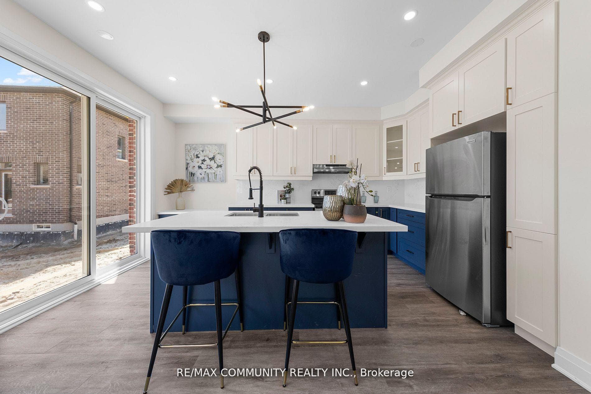 3307 Thunderbird Promenade photo 14