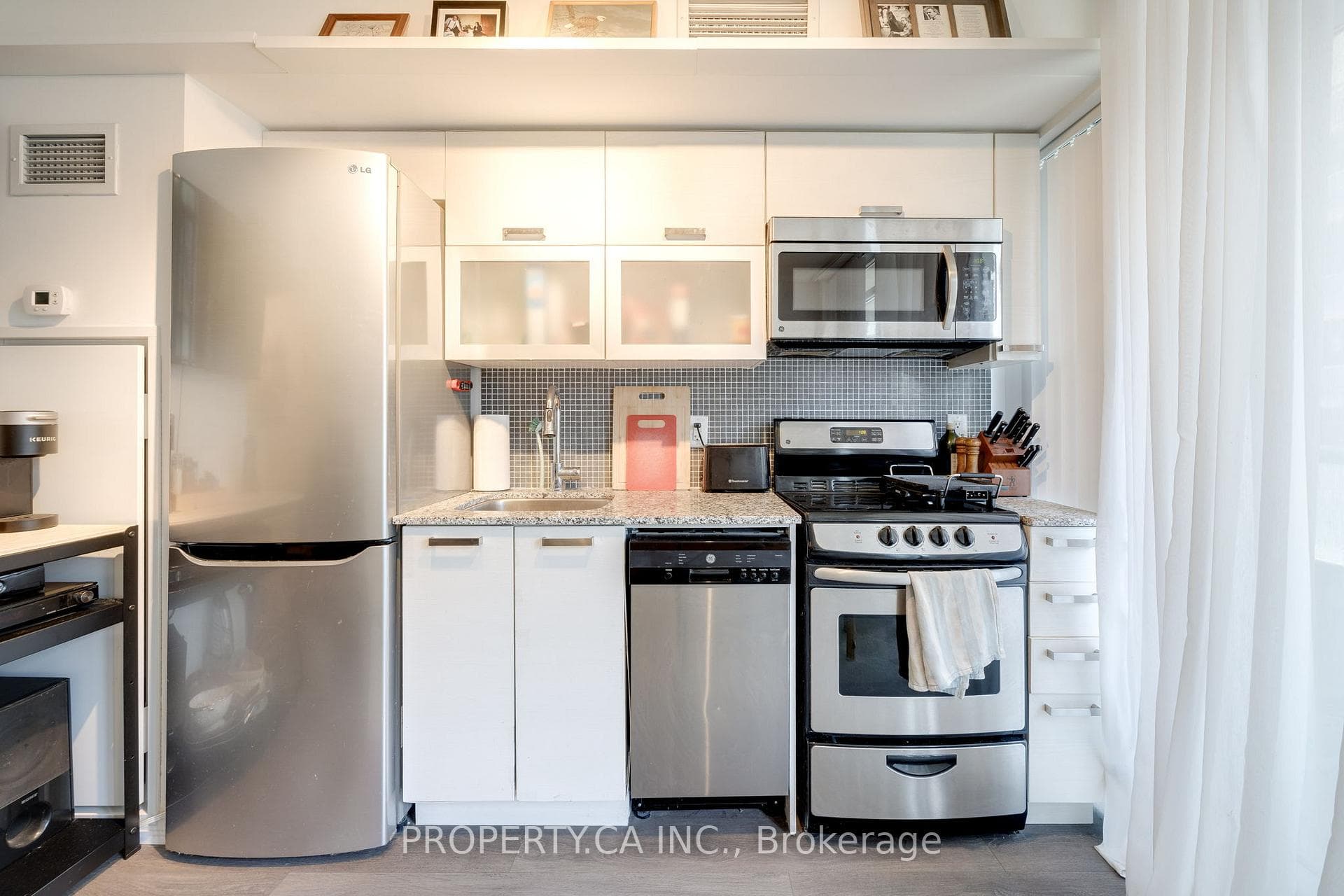 36 Lisgar Street Unit 730W photo 7