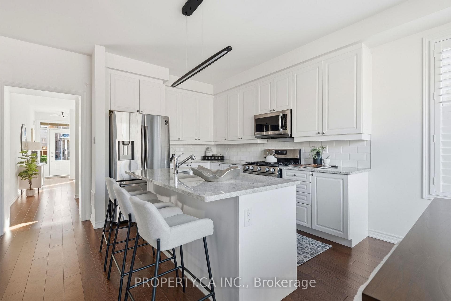 99 Auckland Drive photo 8