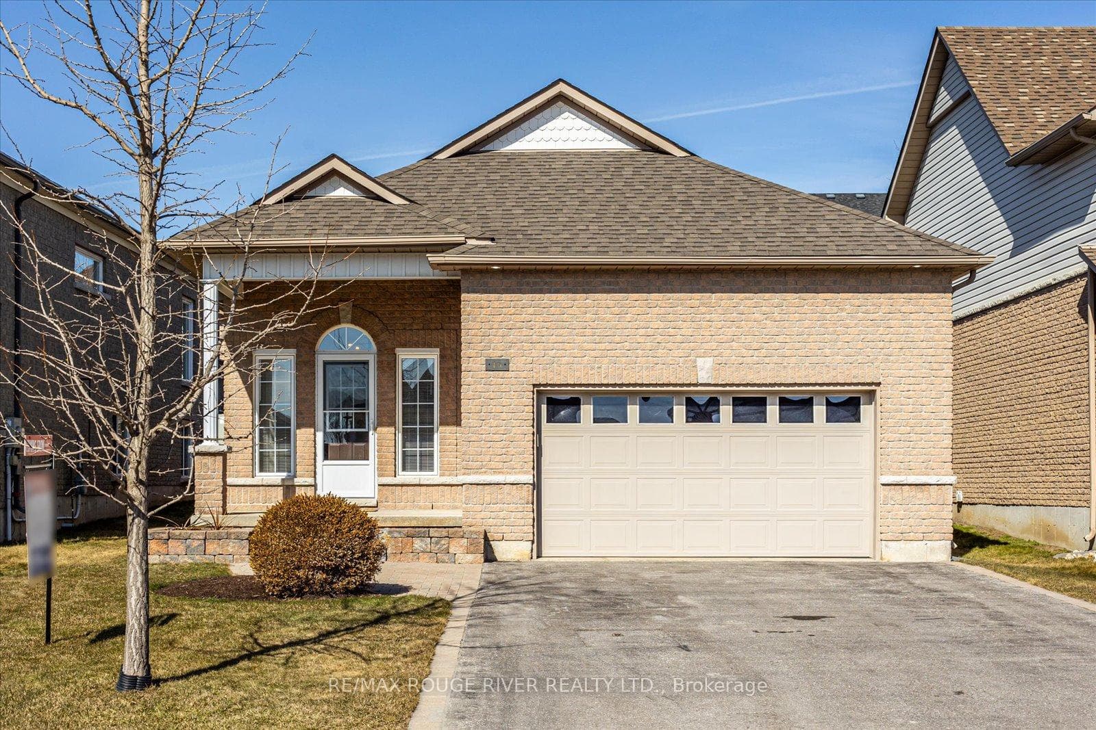 16 Aylesworth Avenue photo 2