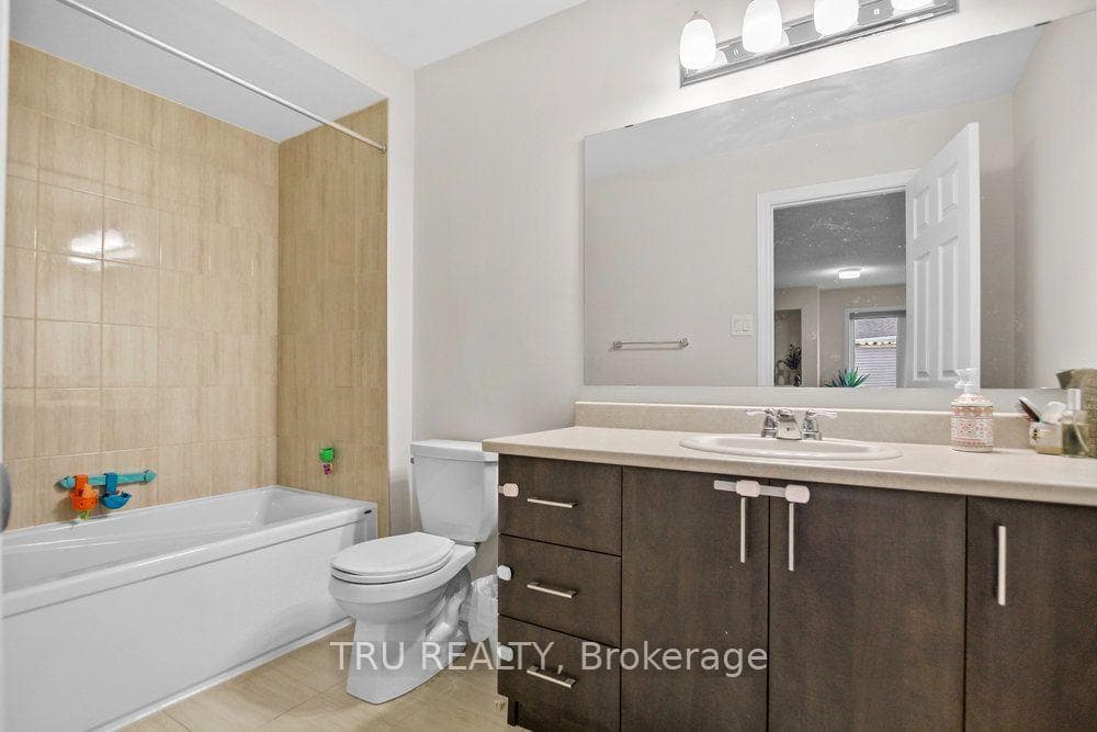 731 Brittanic Road photo 25