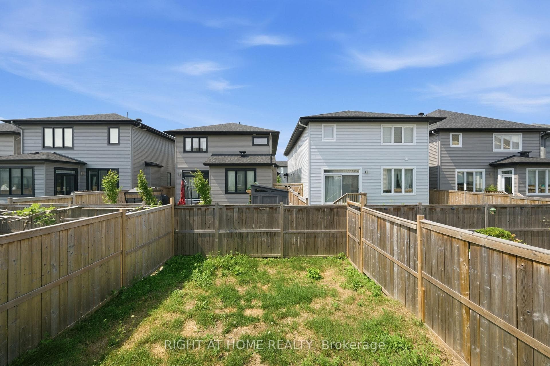593 Edenwylde Drive photo 44