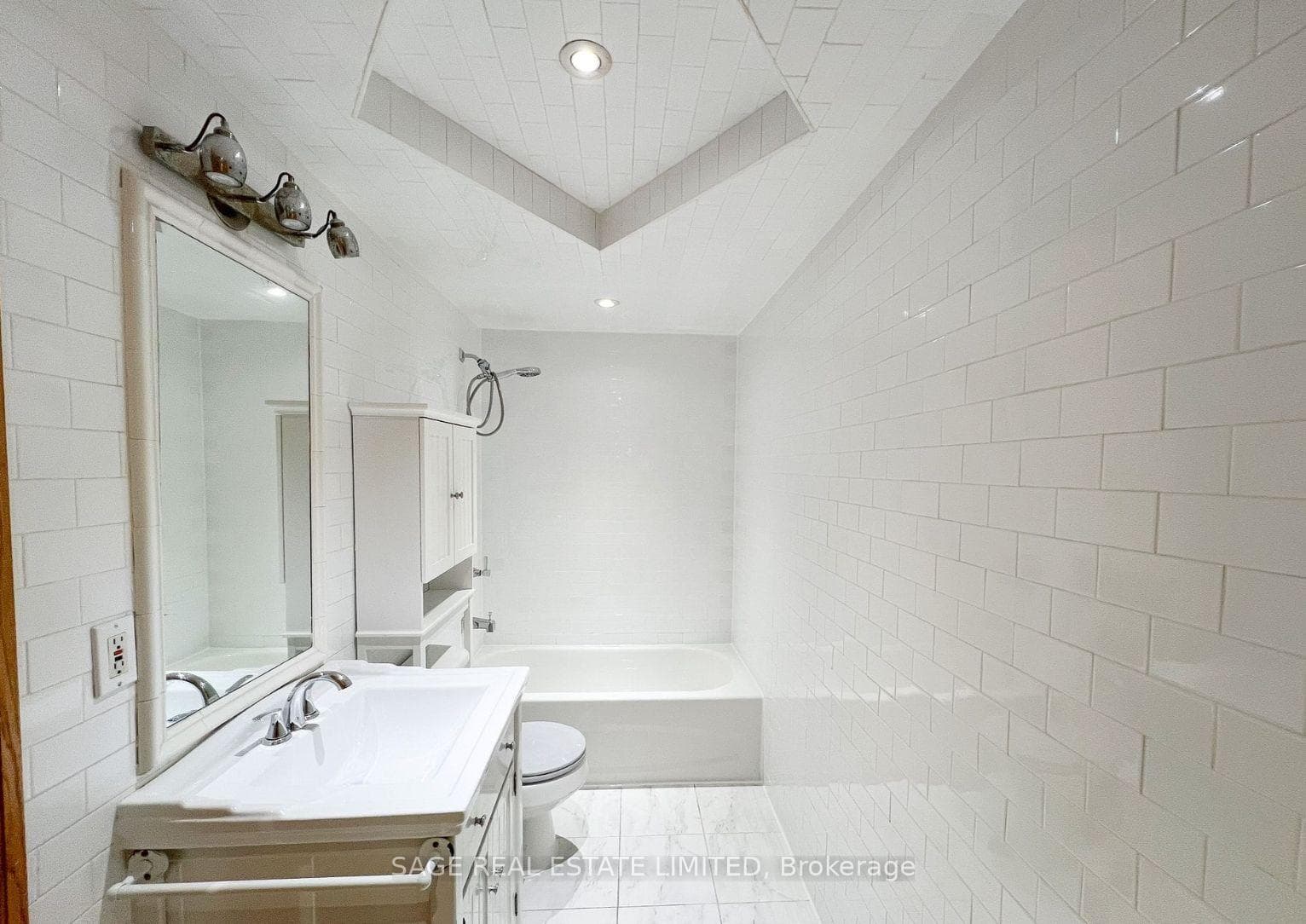 50 Jane Street Unit Unit B photo 7