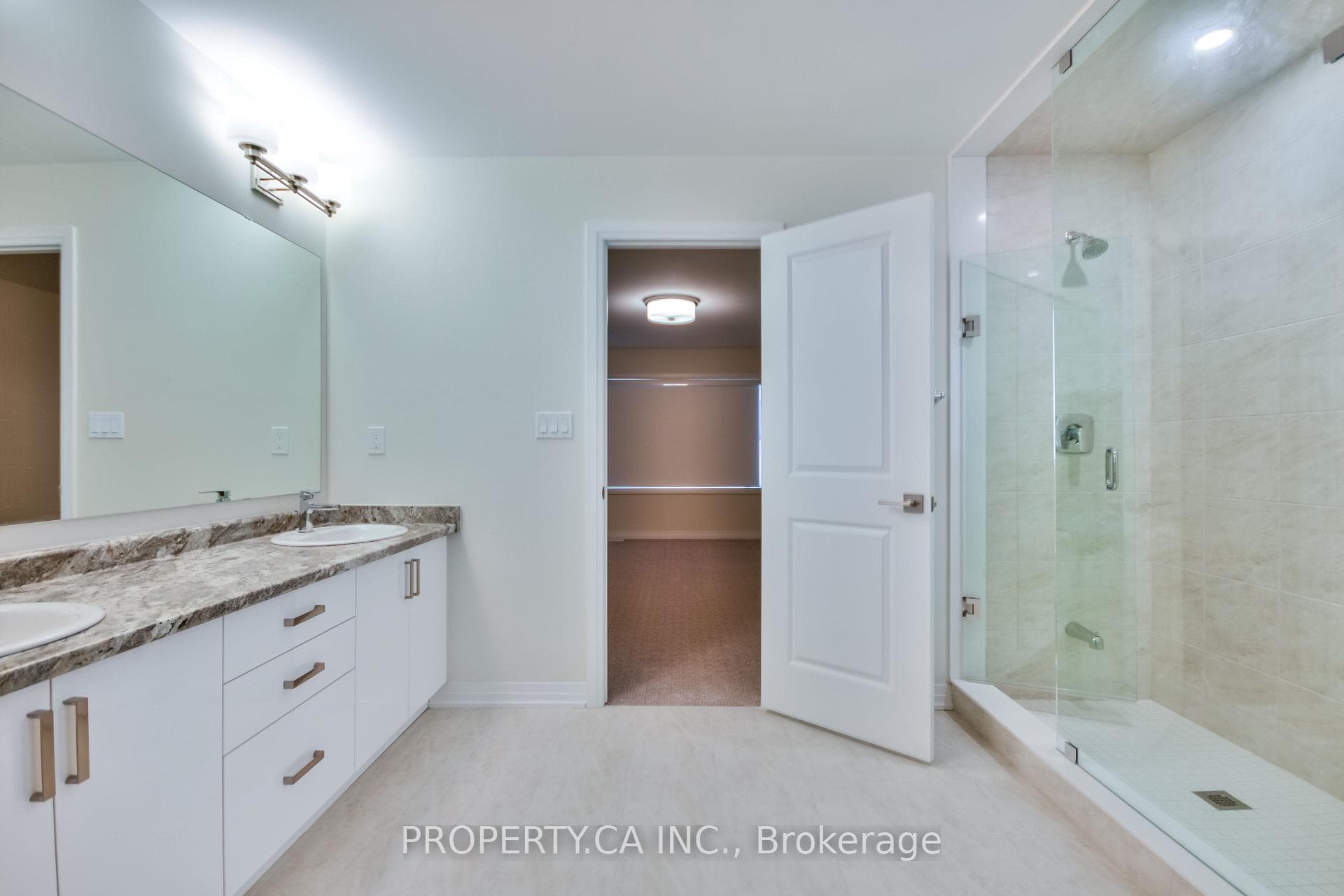 3152 Searidge Street photo 30