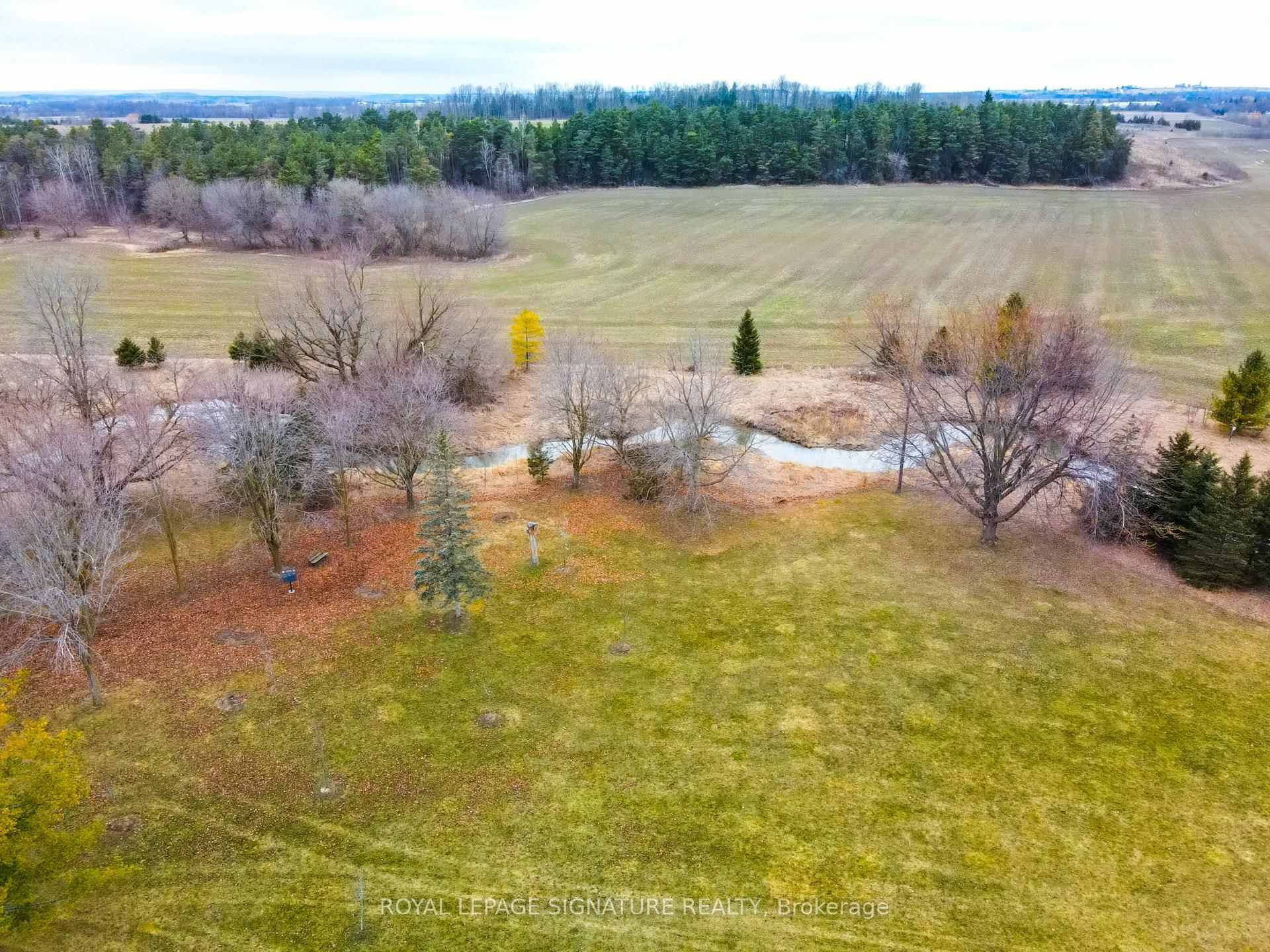 13 Smyth Crescent photo 5