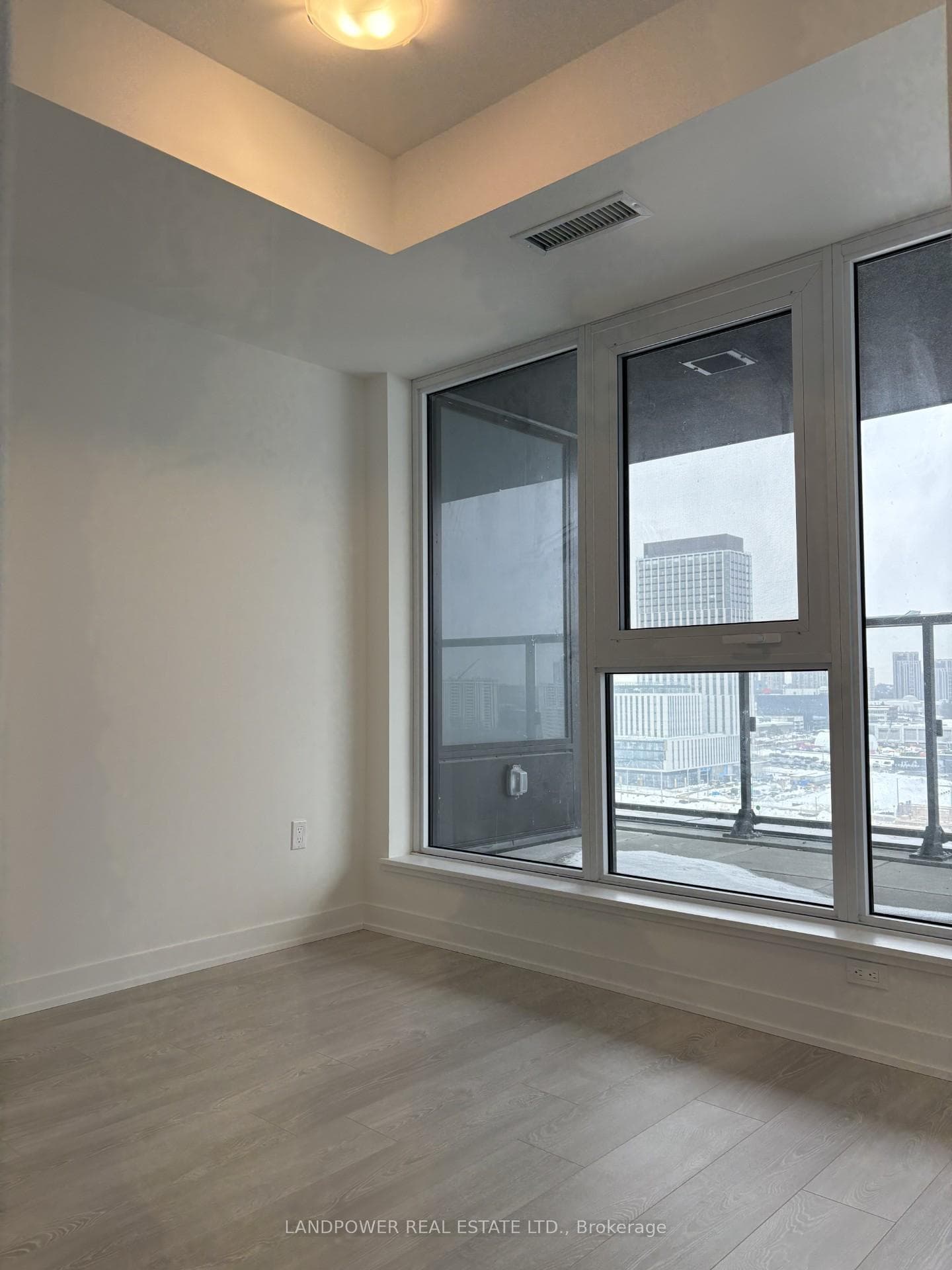 1 Quarrington Lane Unit 1210 photo 6