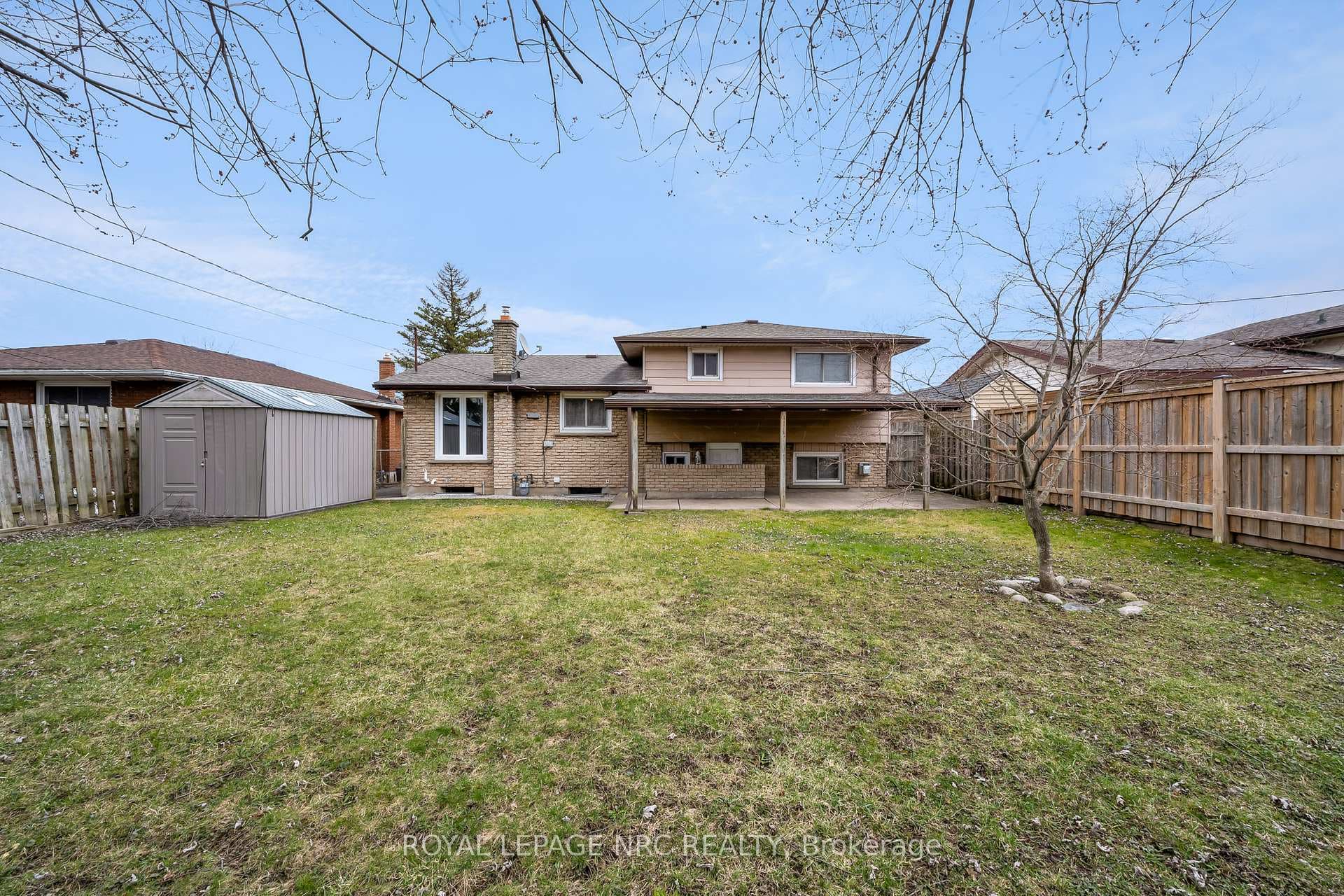 212 Hildred Street photo 23
