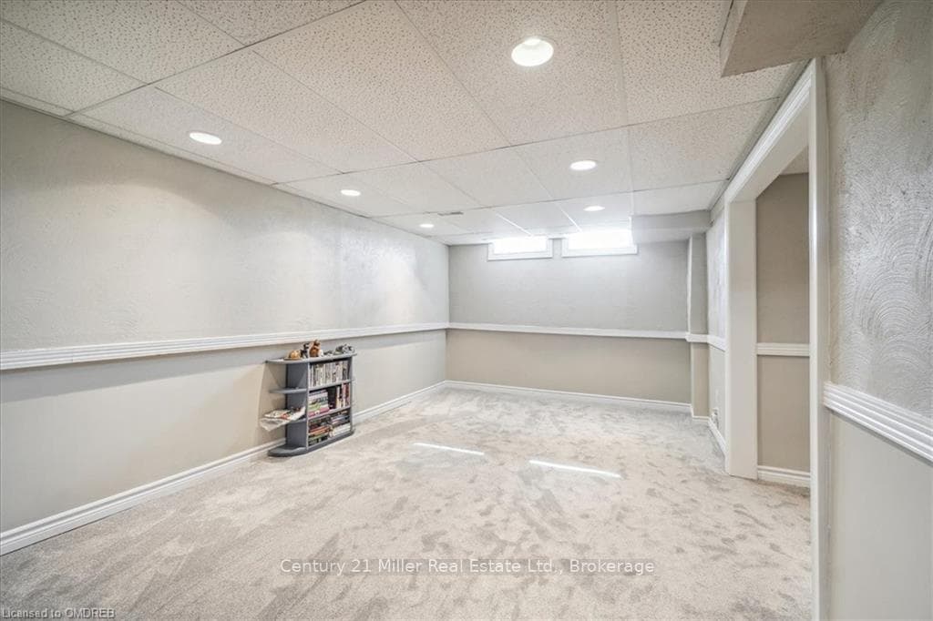 153 FIFE Road photo 38