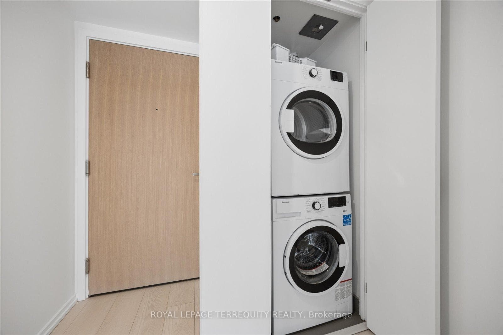 5 Soudan Avenue Unit 703 photo 28