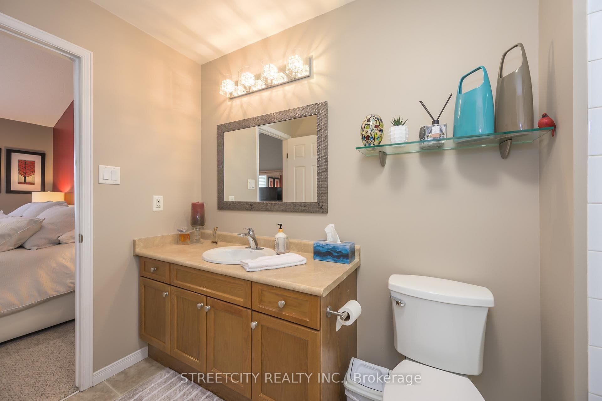464 Commissioners Road Unit 16 photo 24