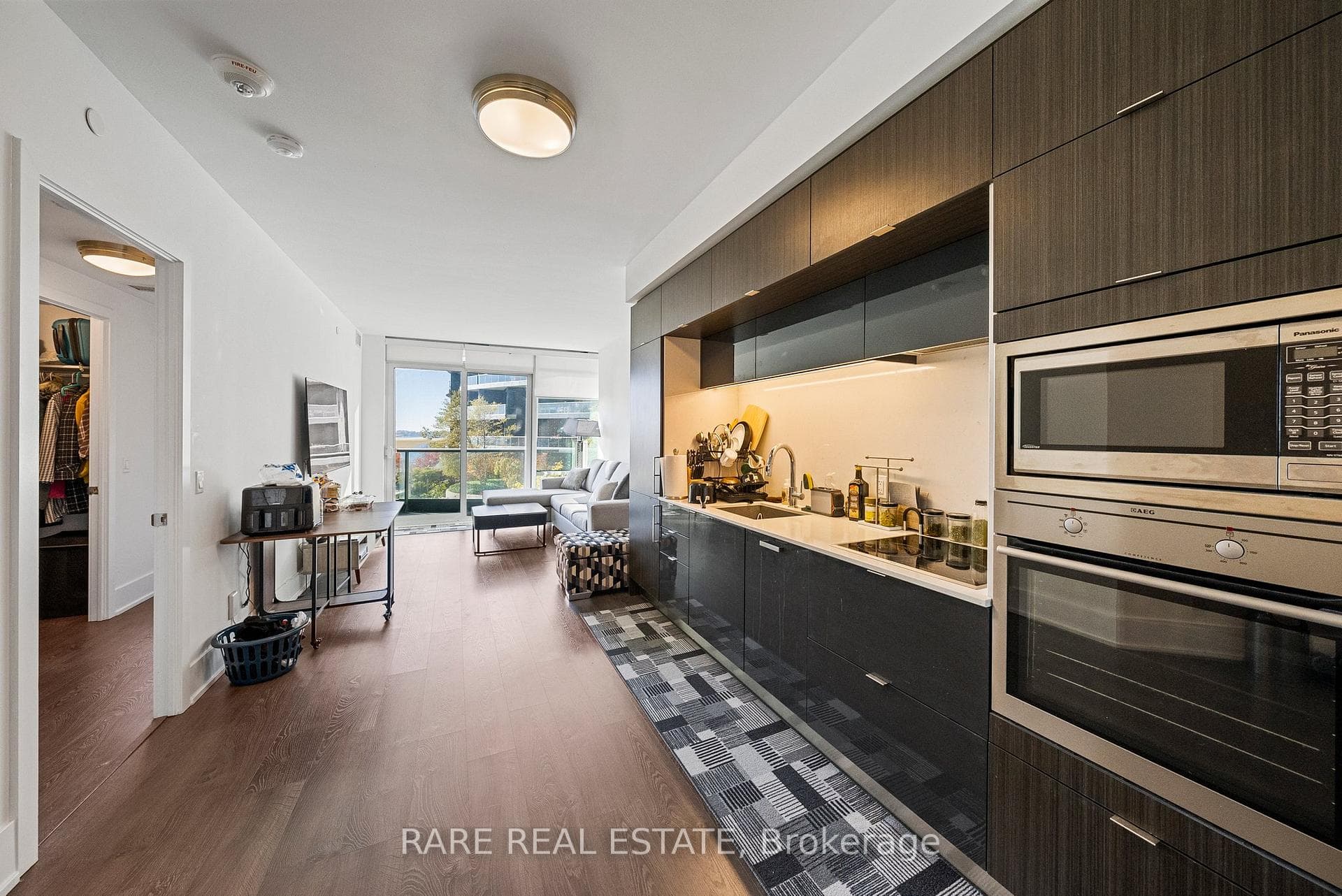 1 Edgewater Drive Unit 312 photo 5