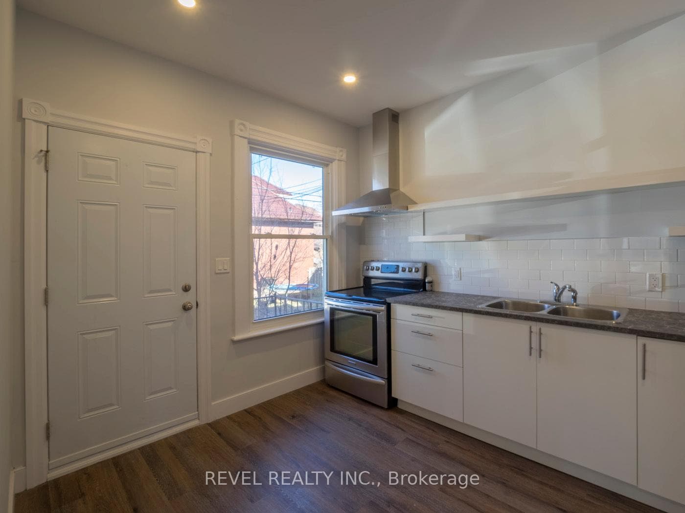 116 Myrtle Avenue Unit 1 photo 7
